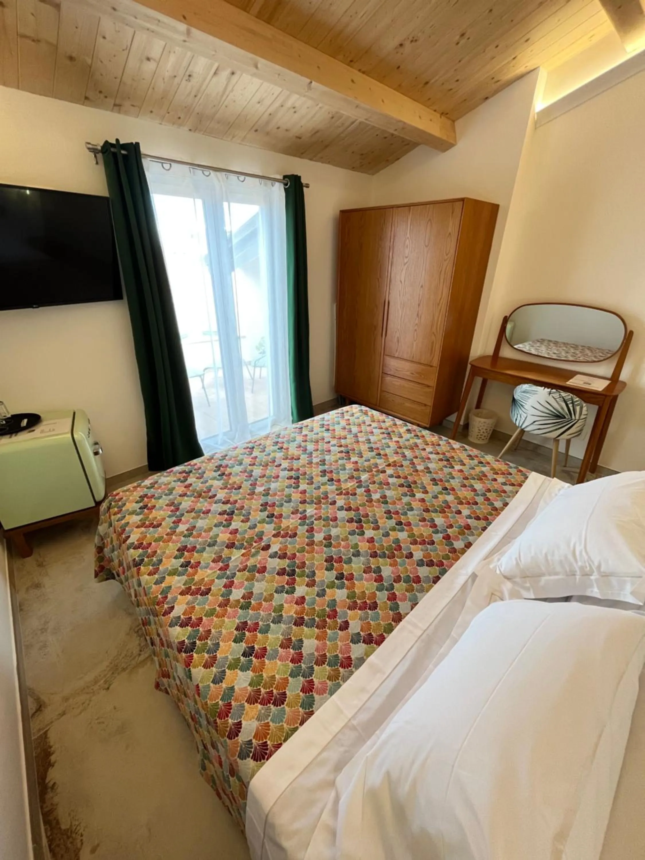 Bed in De LoCa Rooms