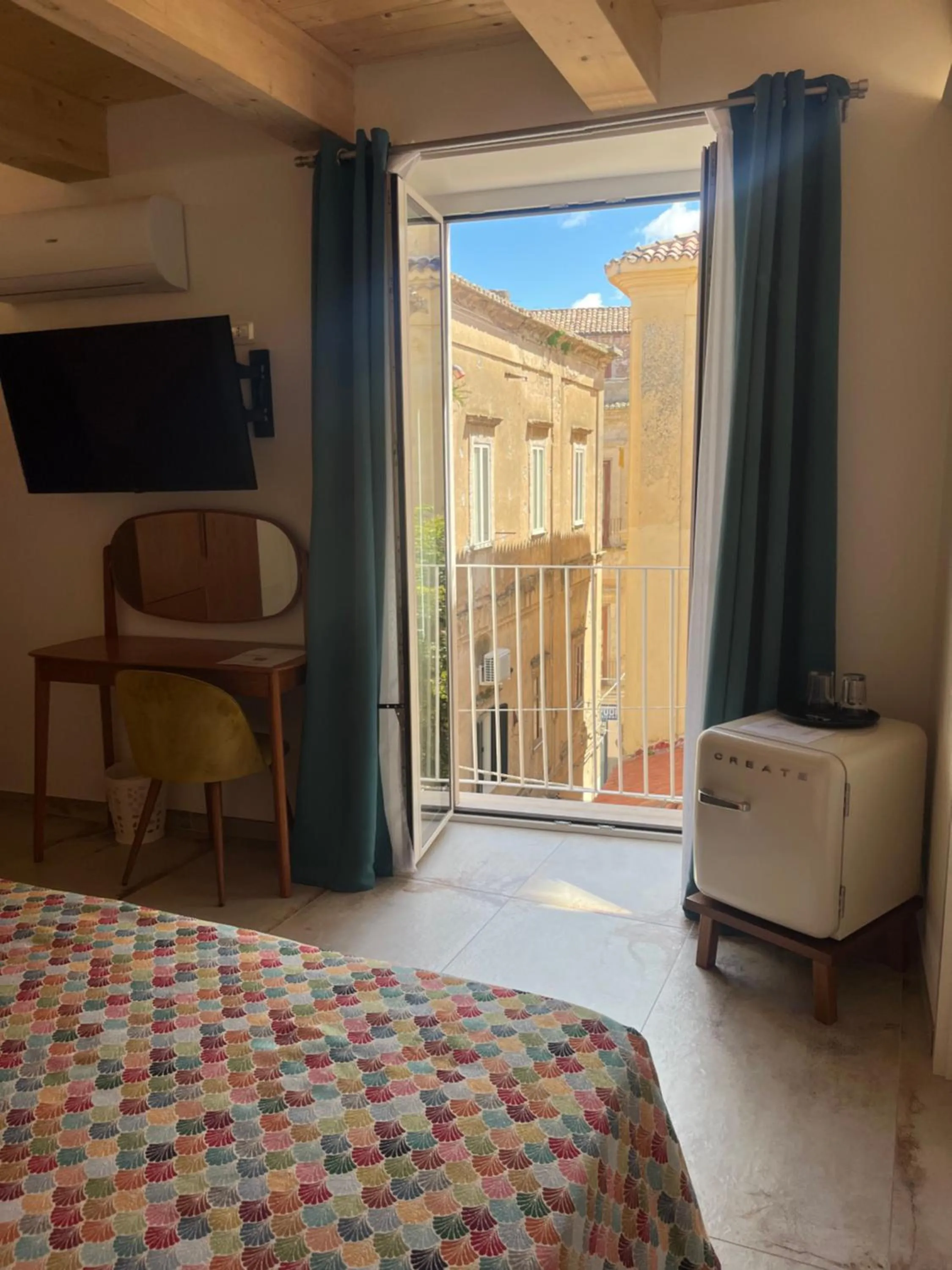 Bed in De LoCa Rooms