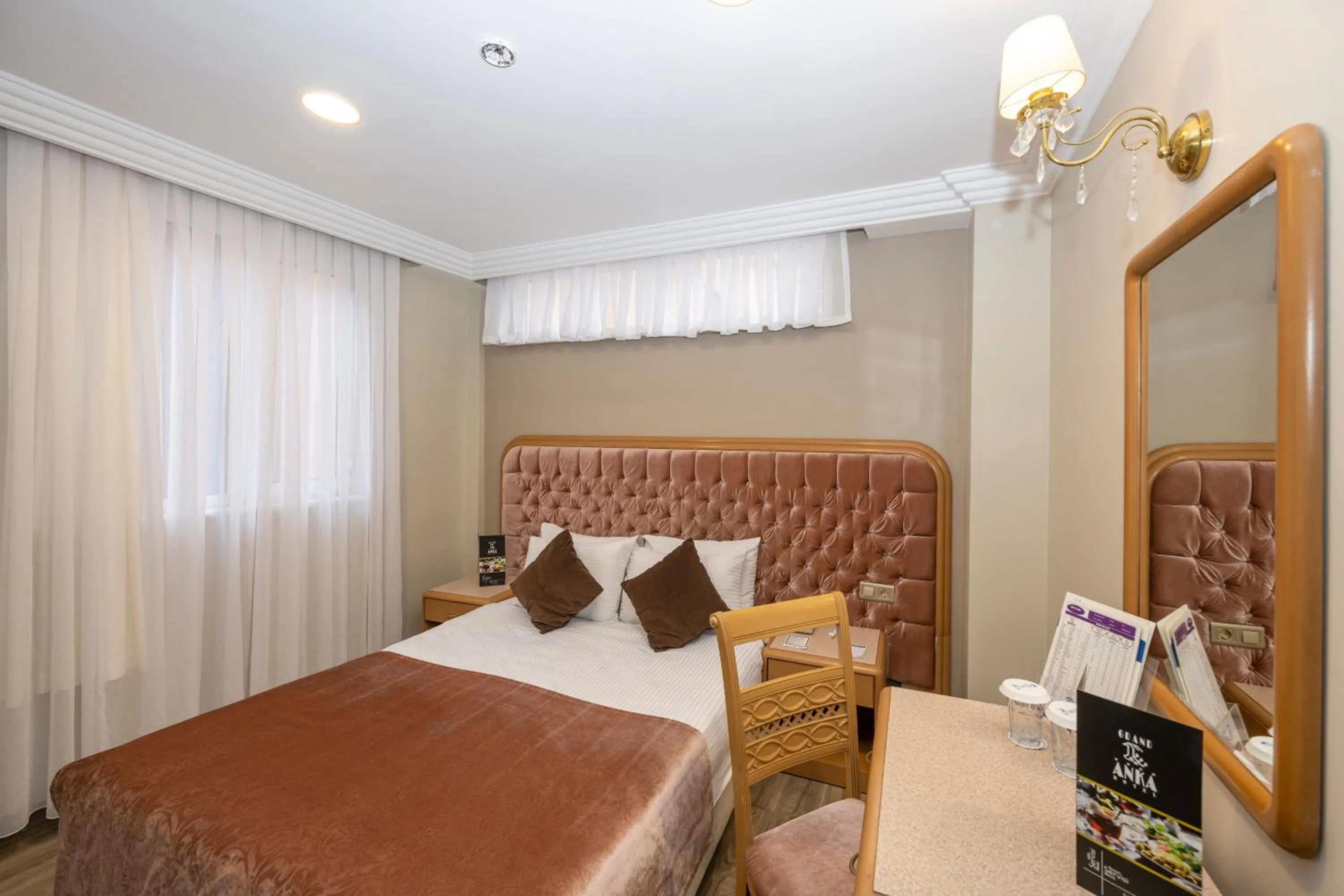 Shower, Bed in Grand Anka Hotel