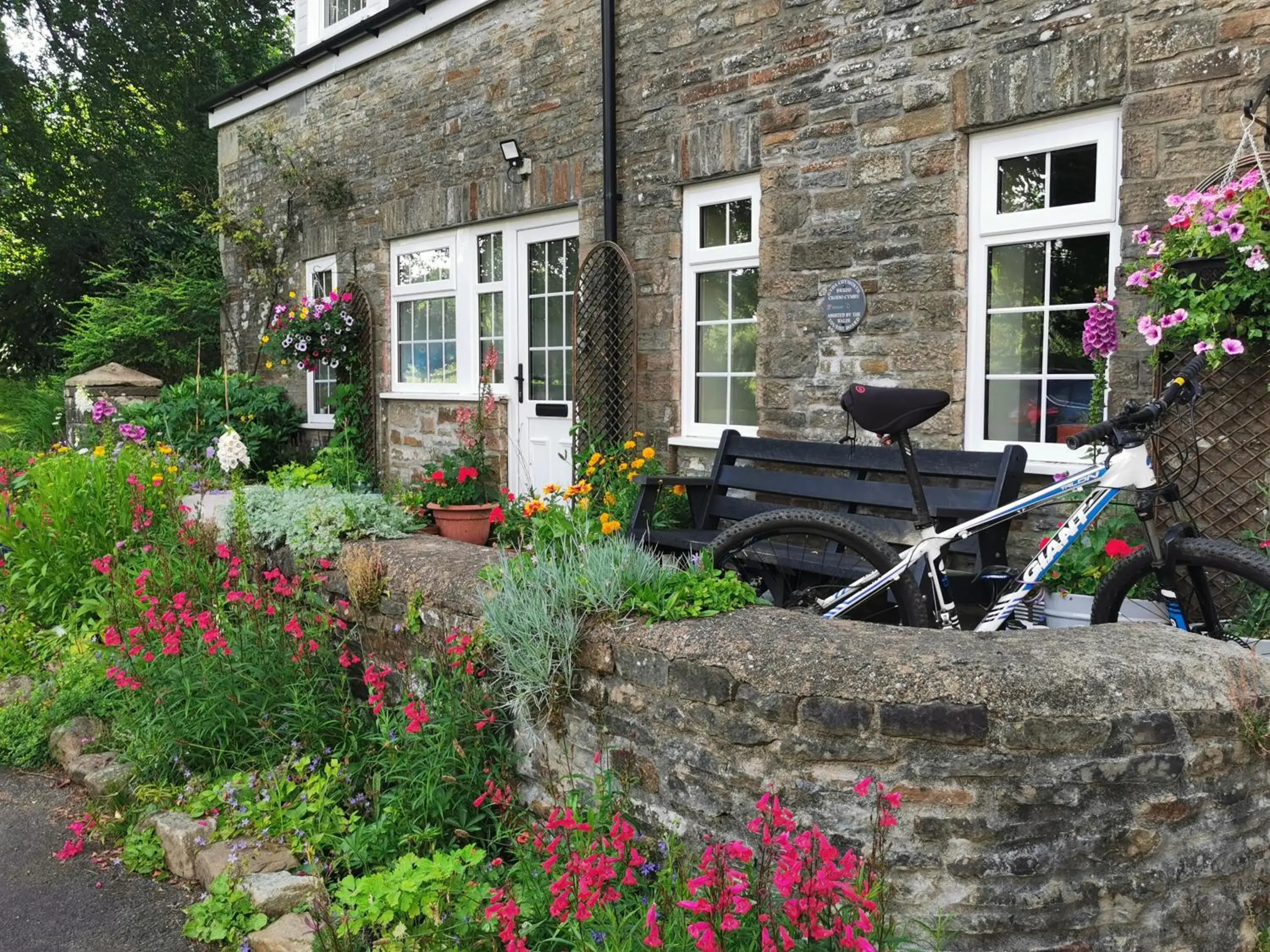 Family Cottage With Courtyard View in Swansea Valley Holiday Cottages Family Cottage With Courtyard View in Swansea Valley Holiday Cottages