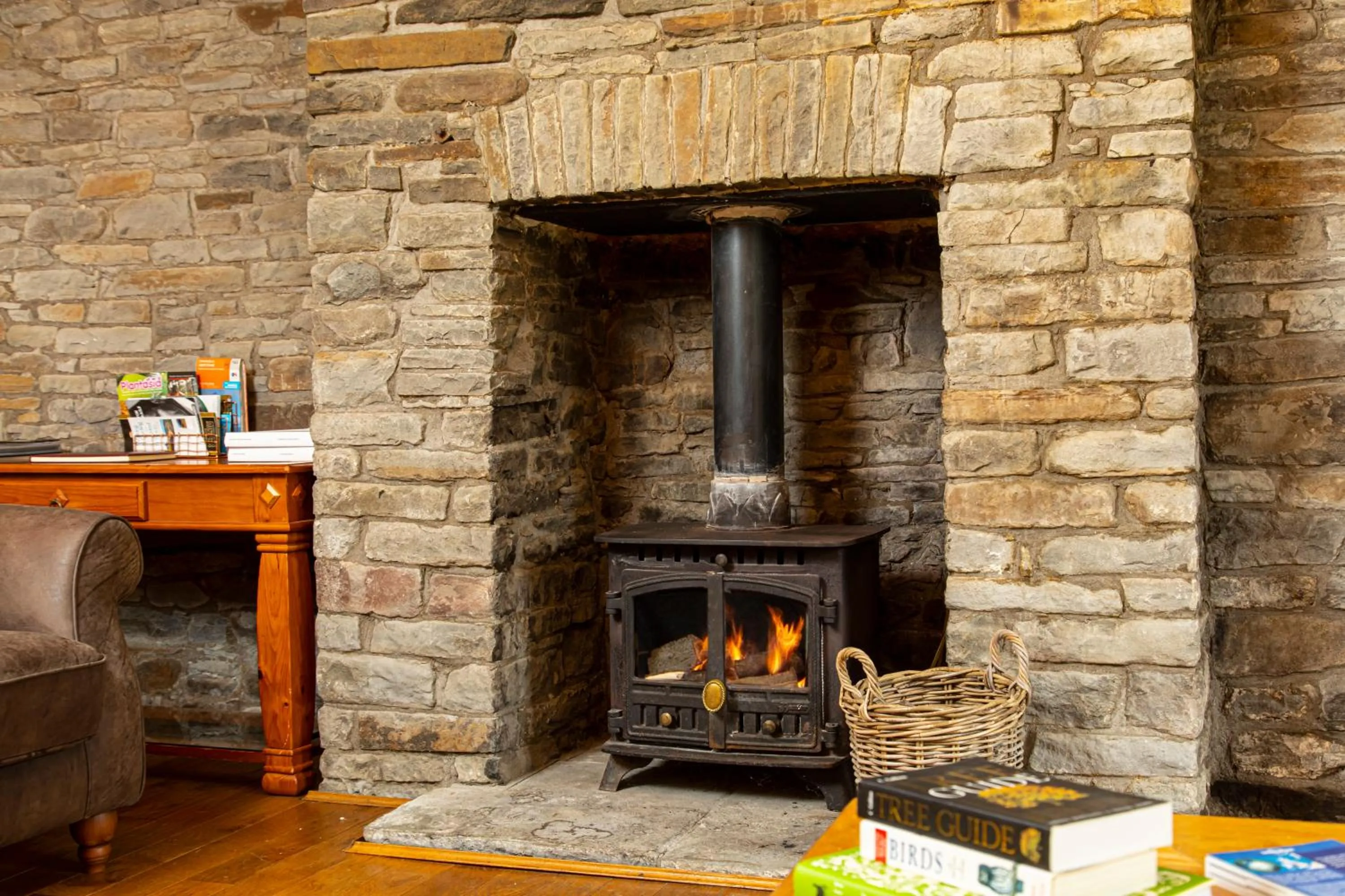 Lounge or bar in Swansea Valley Holiday Cottages