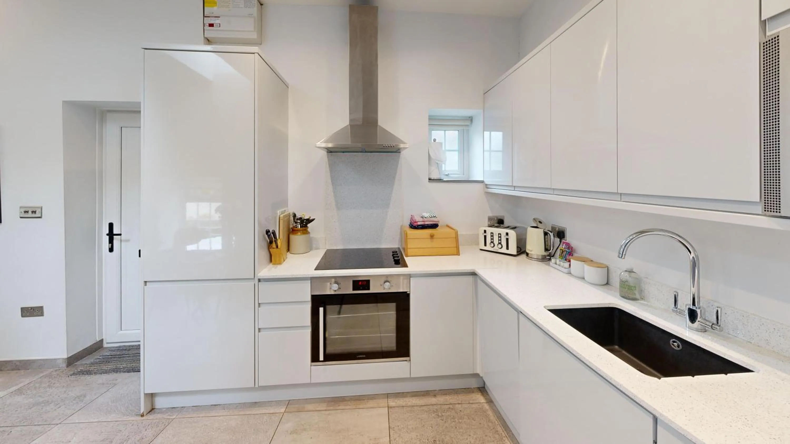 oven in Swansea Valley Holiday Cottages