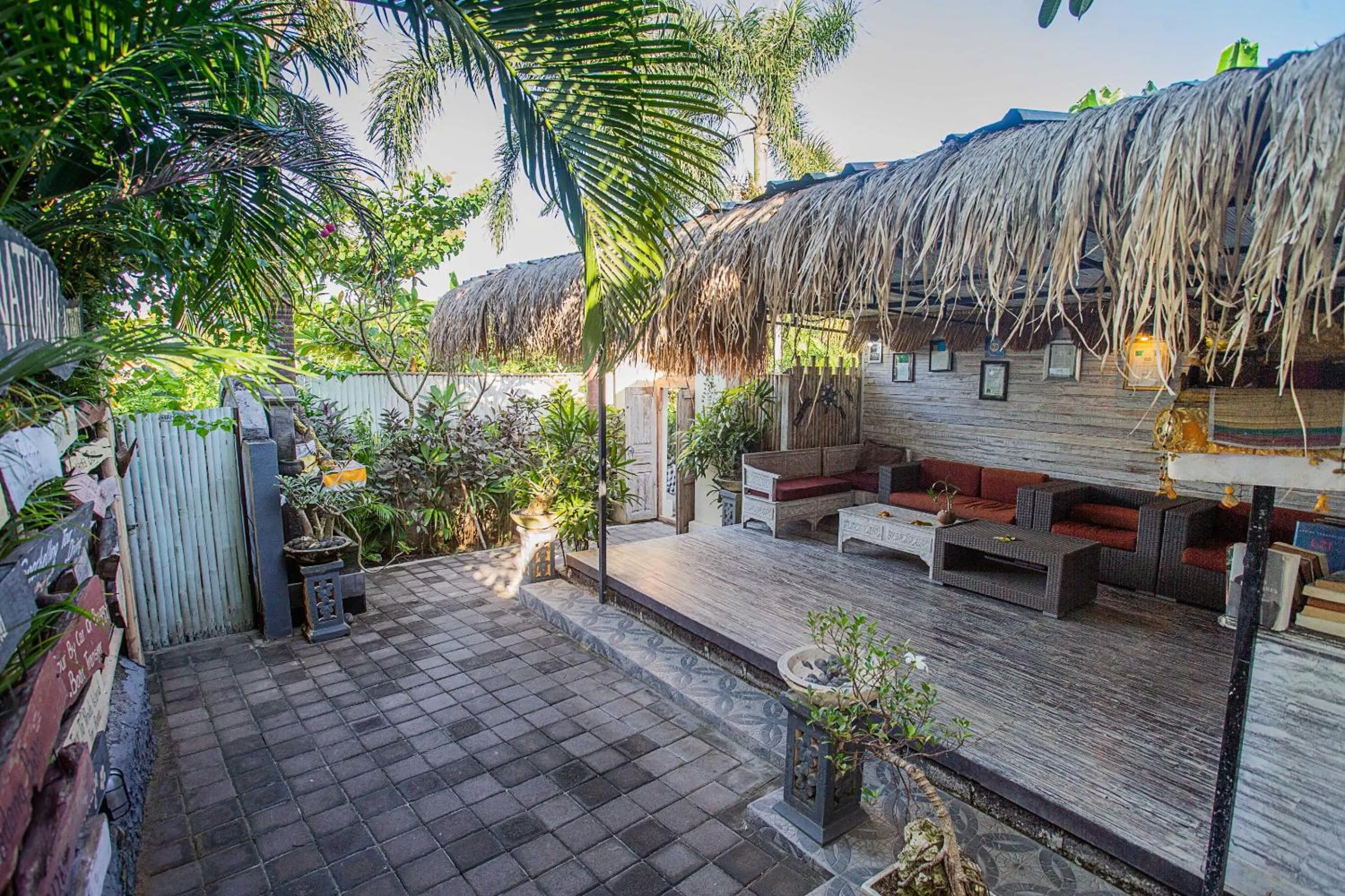 Lobby or reception in Naturale Villas