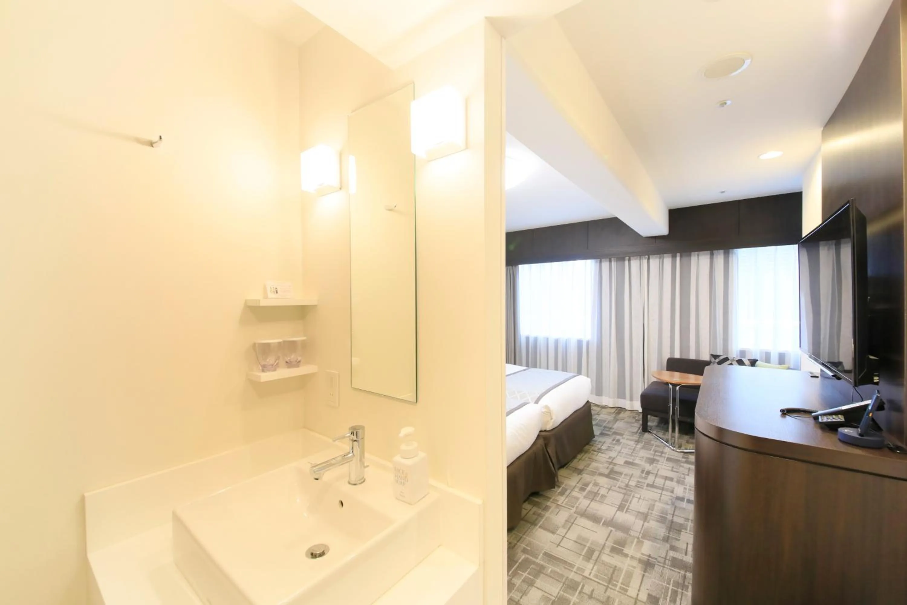 Bed in Richmond Hotel Higashi Osaka