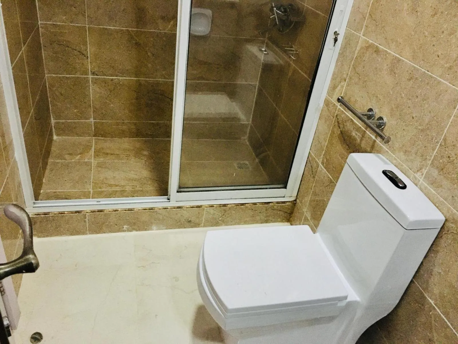 Toilet in BW Starfire Hotel