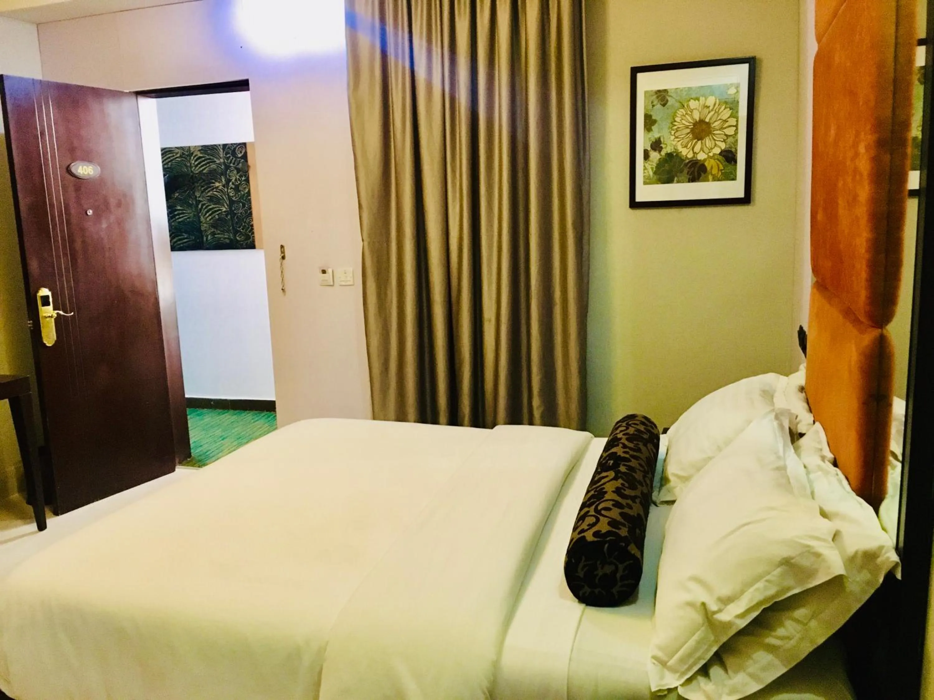 Bed in BW Starfire Hotel