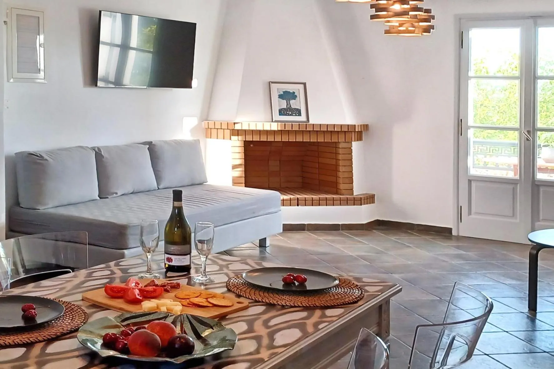 Living room in Sea Lilies Suites