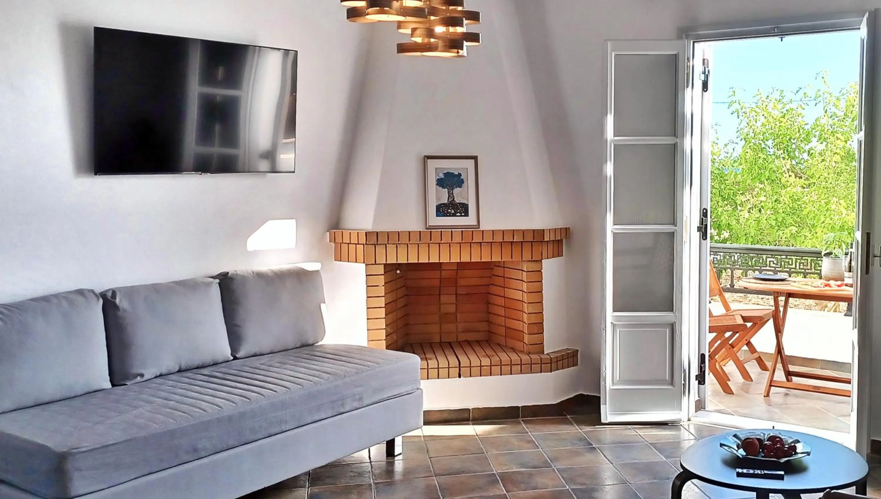 Living room in Sea Lilies Suites