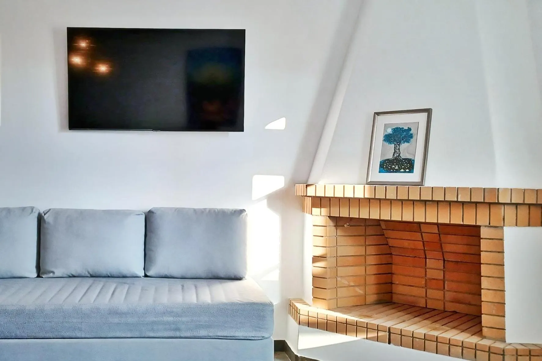 Bed in Sea Lilies Suites