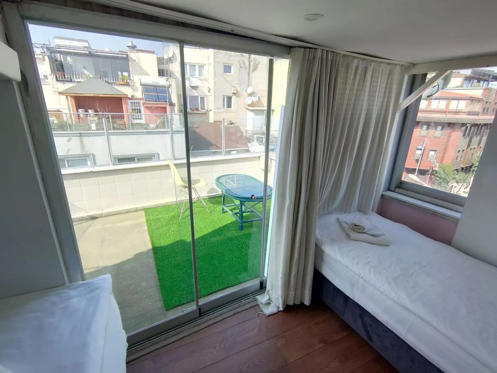 Bed in Hotel Antique