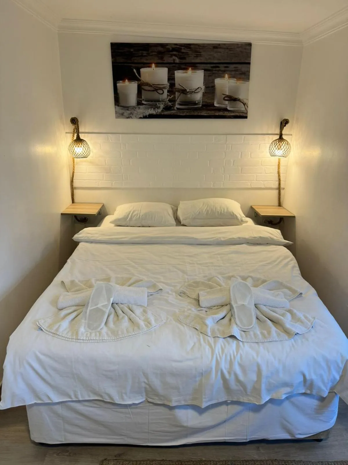 Bed in Hotel Antique