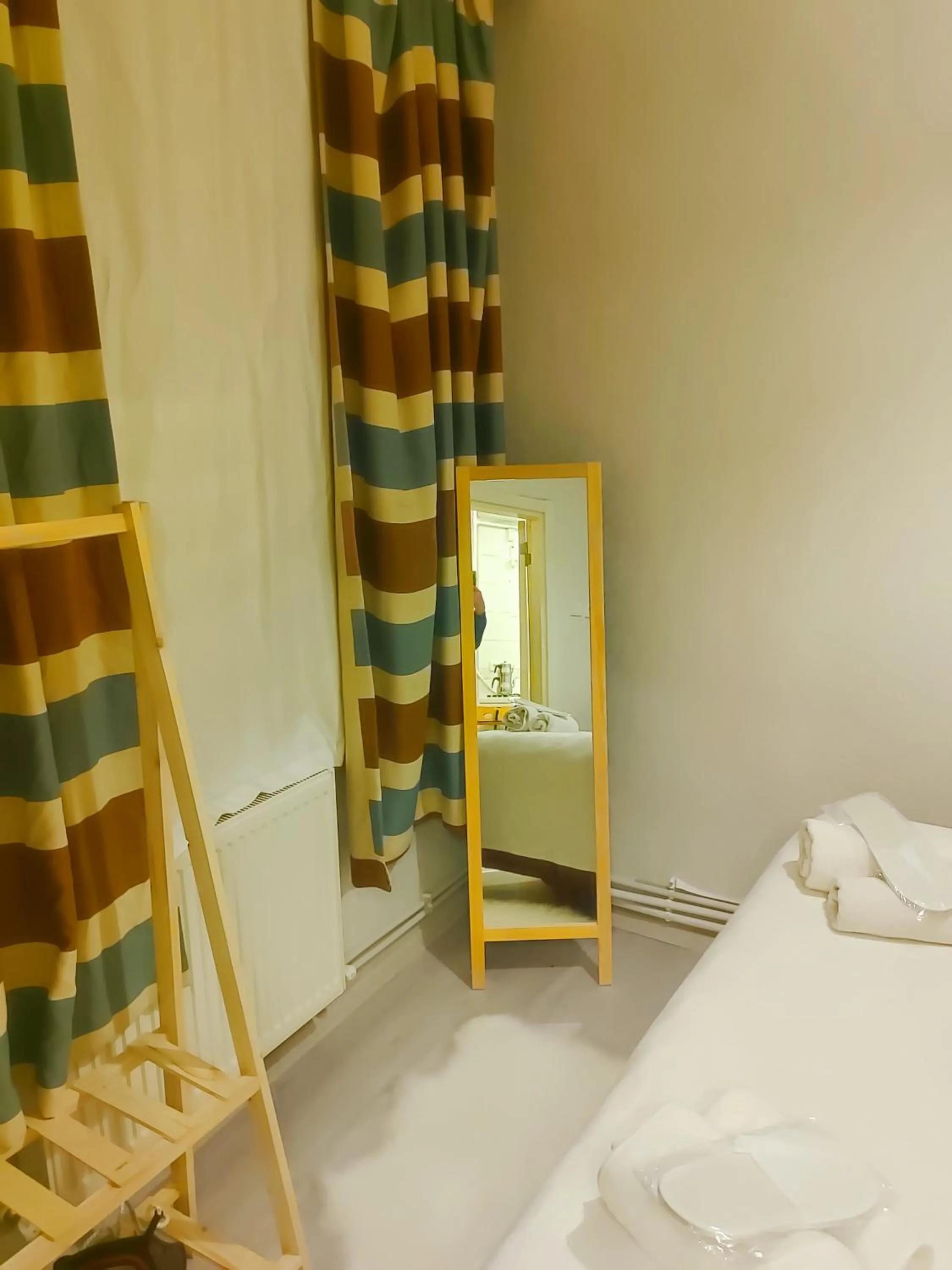 Bed in Hotel Antique