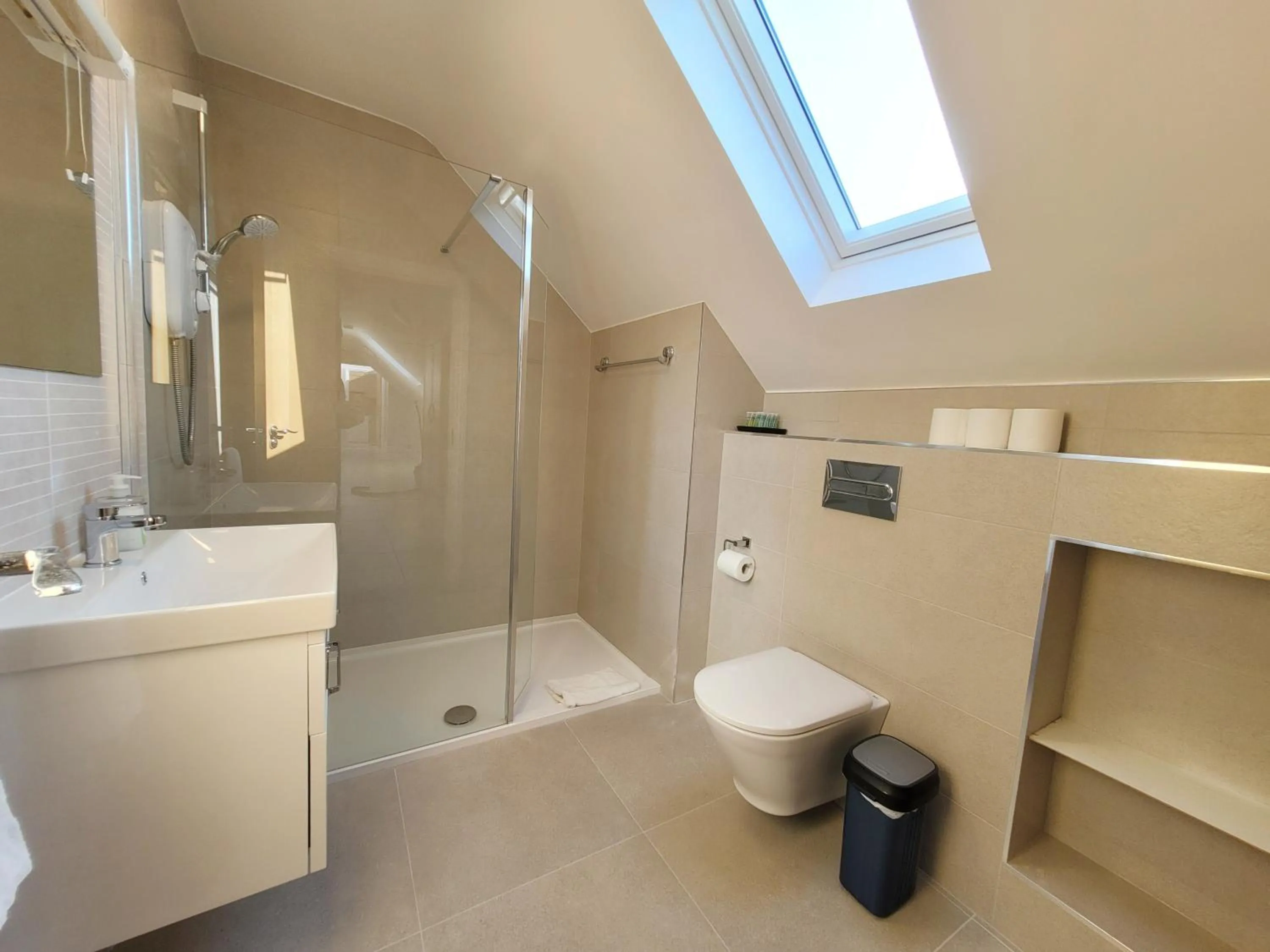 Donegan Court Aparthotel