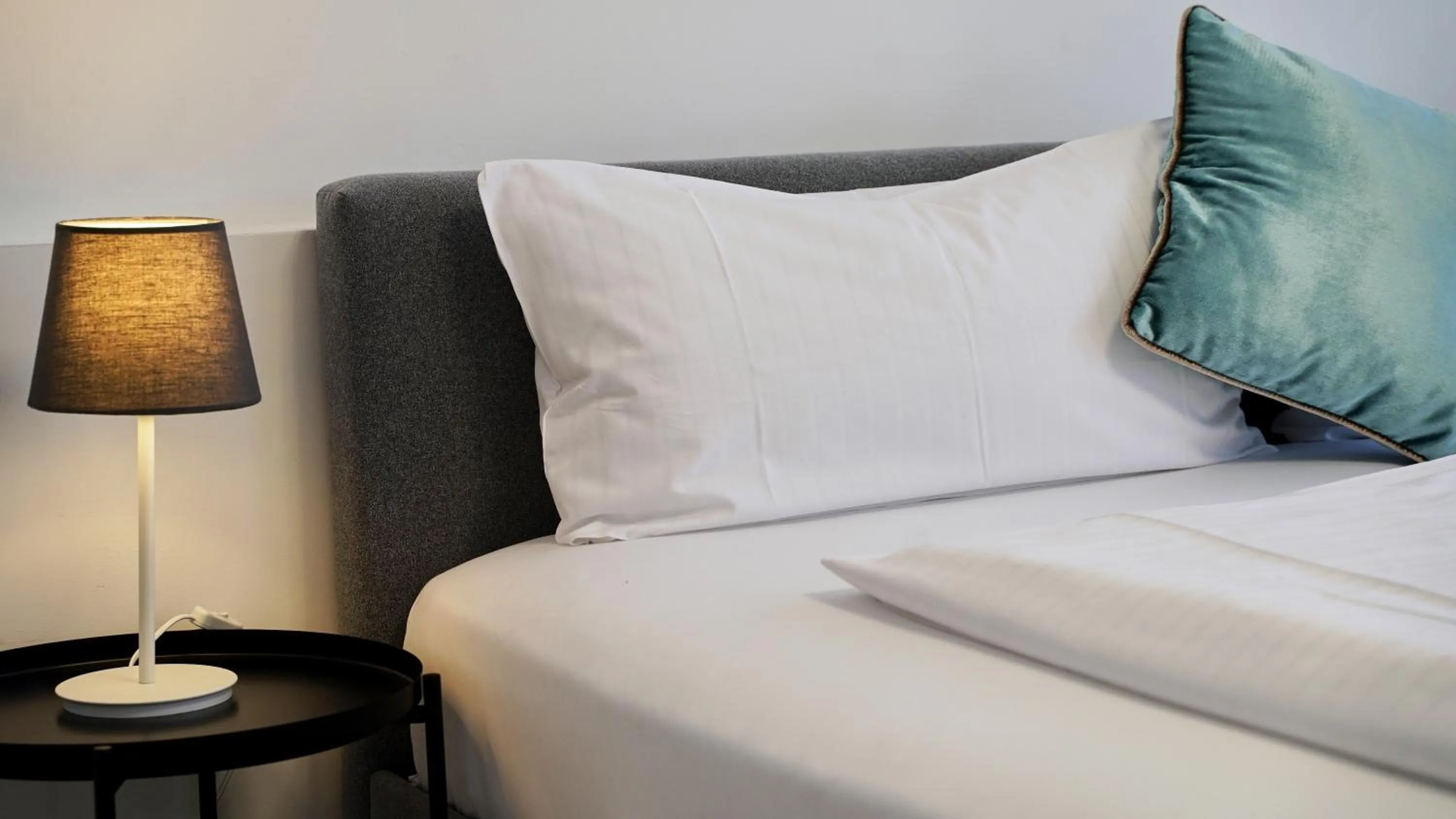 Bedroom, Bed in NP Hotel Königshof