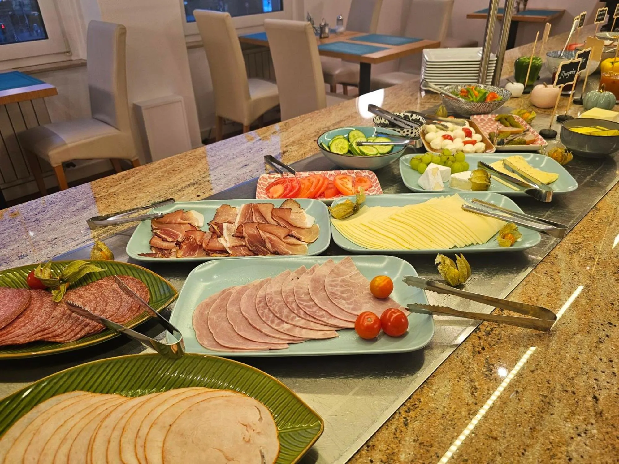 Restaurant/places to eat in NP Hotel Königshof