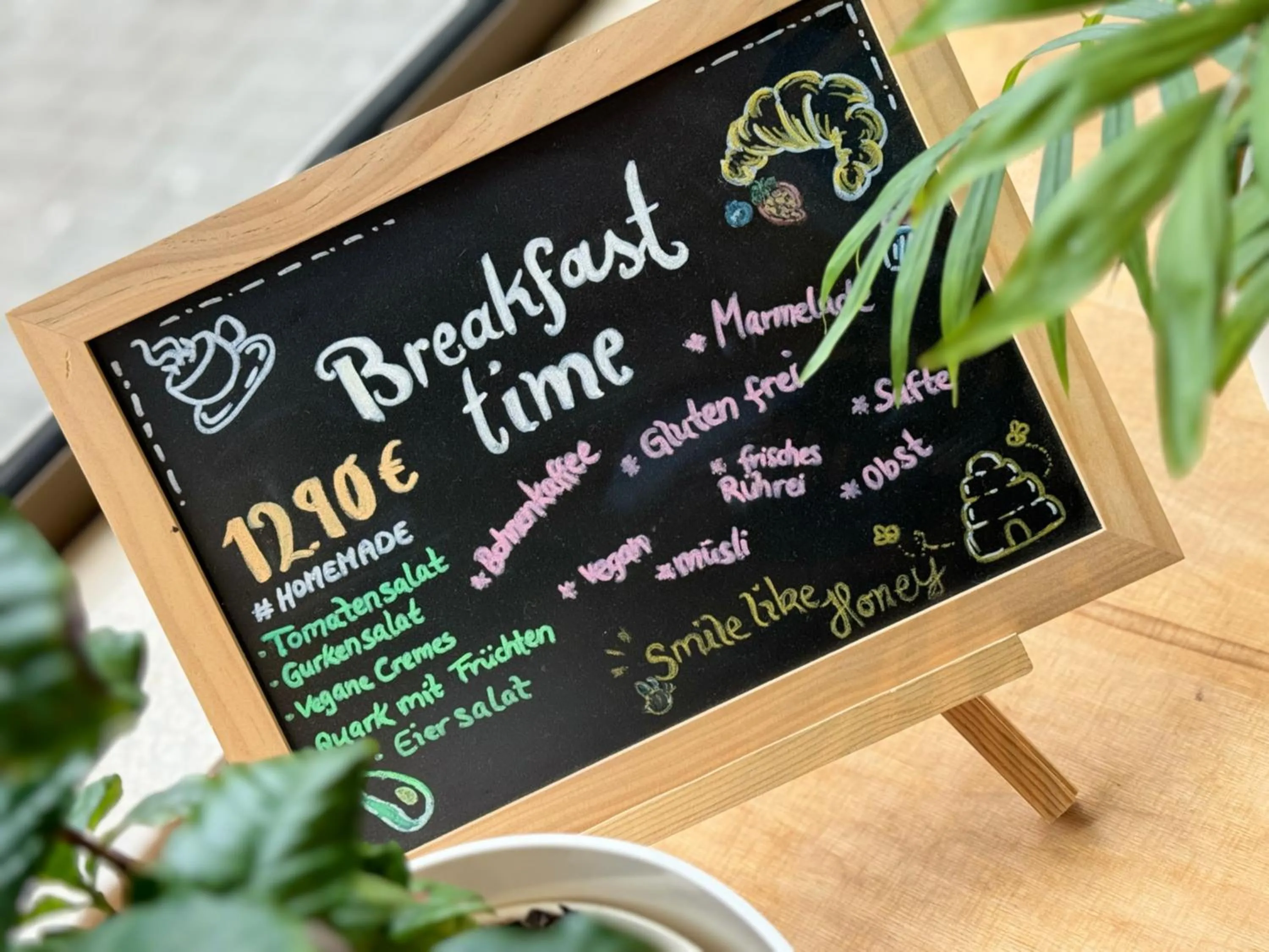 Breakfast in NP Hotel Königshof