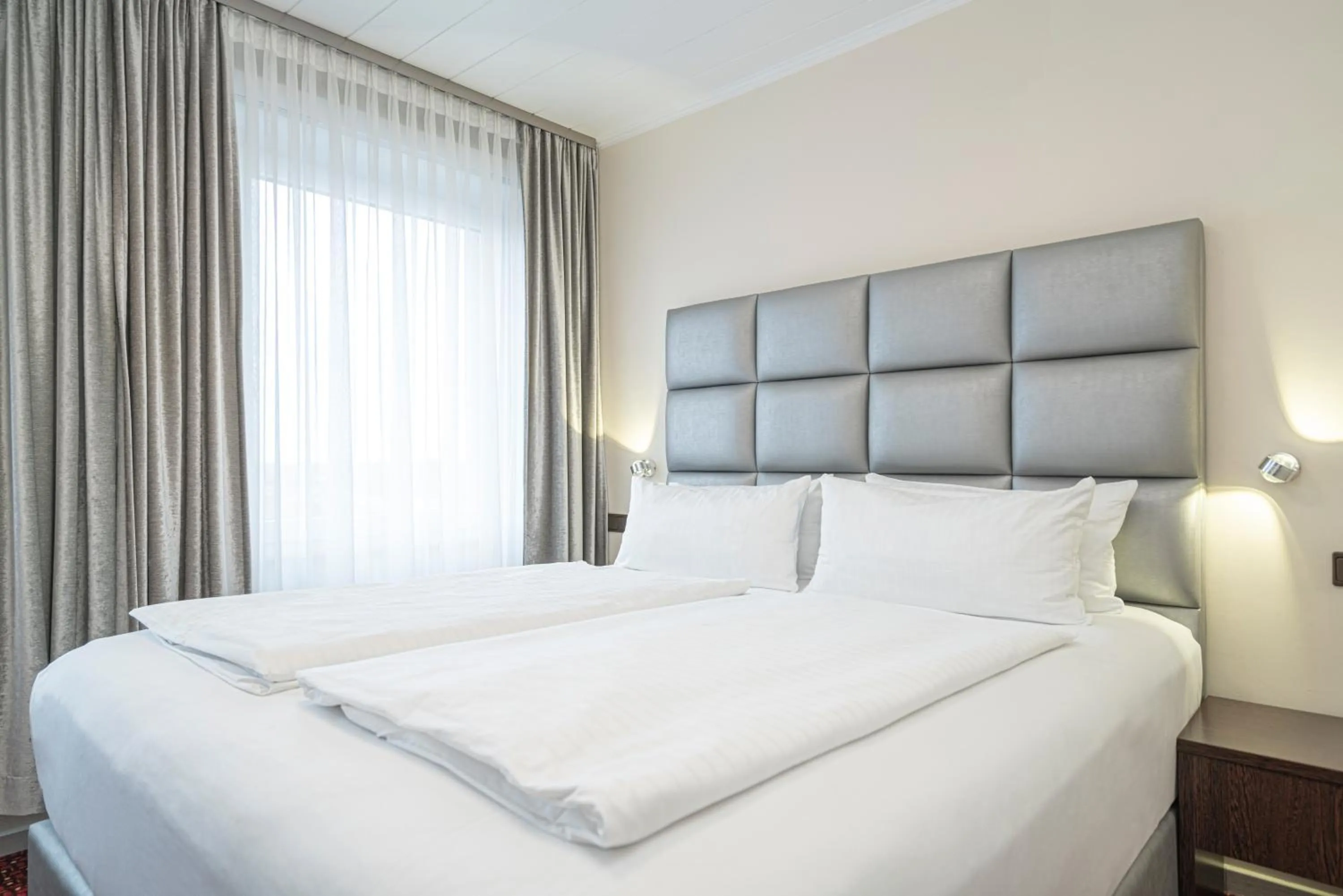 Bed in NP Hotel Königshof