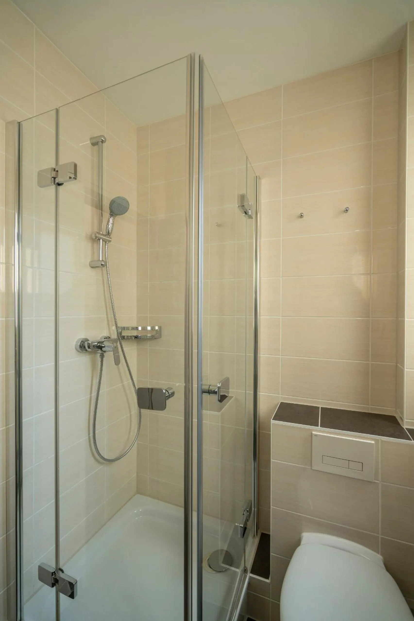 Bathroom in NP Hotel Königshof