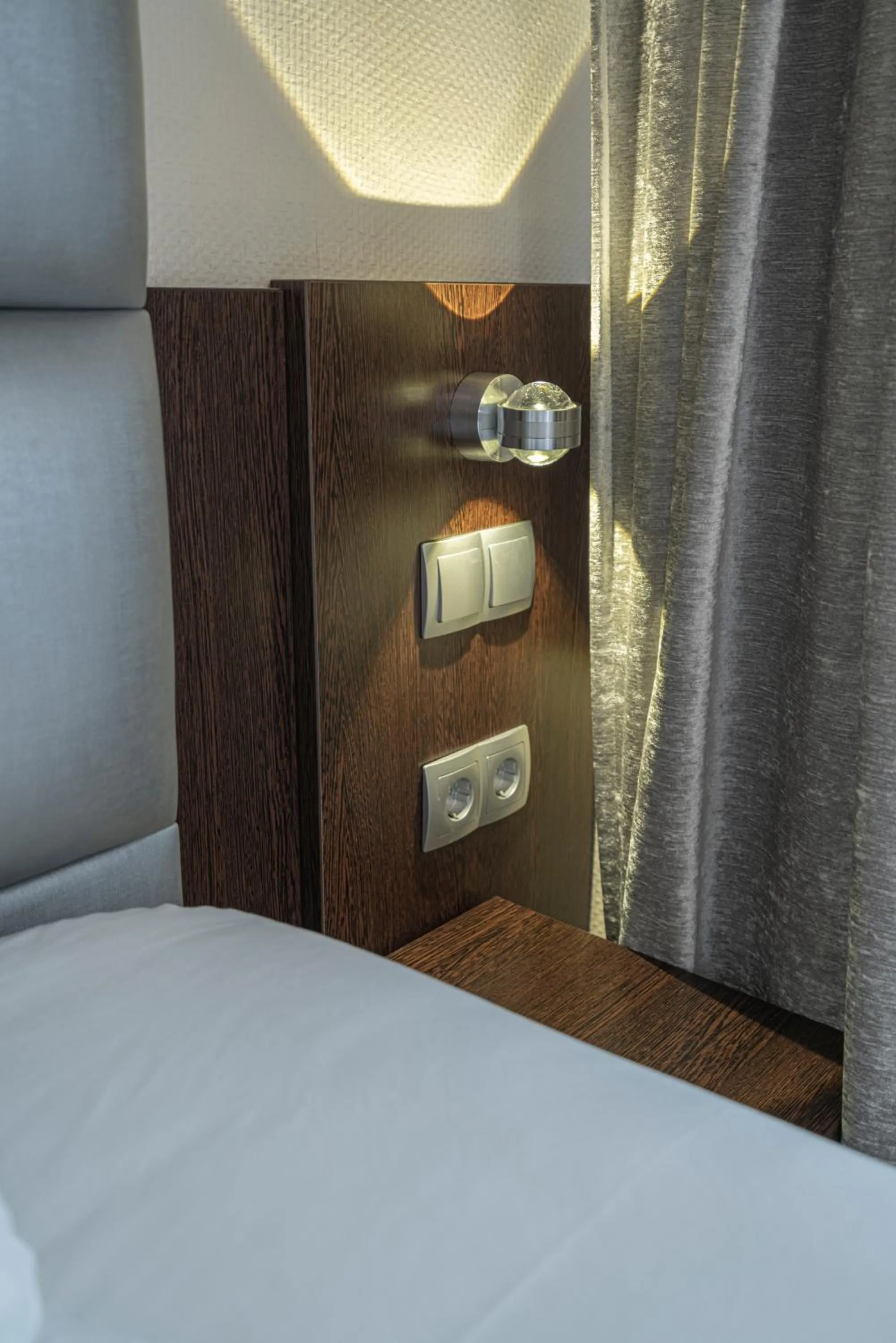 Bed in NP Hotel Königshof