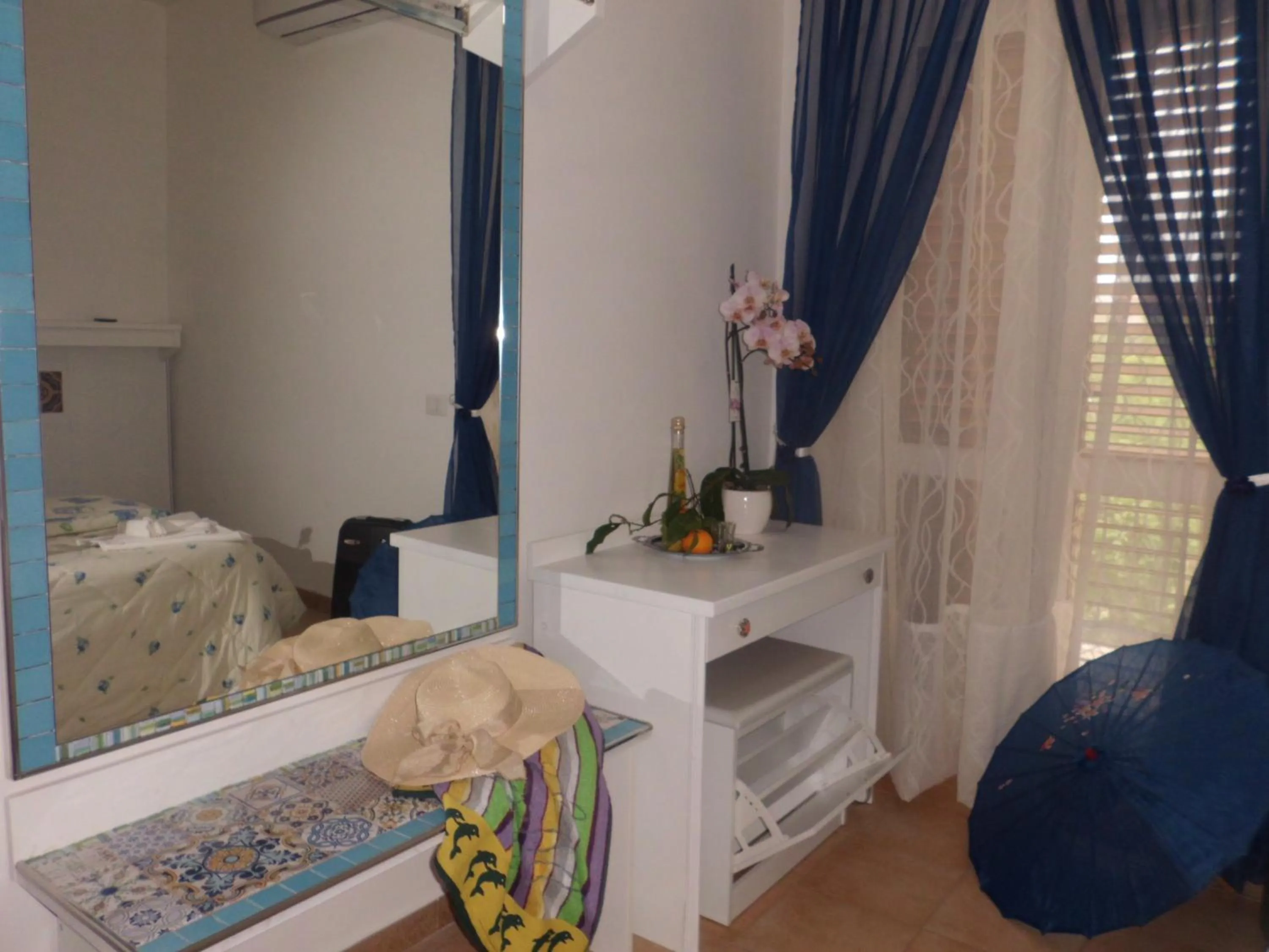 Bedroom, Bed in Oasi Madre della Pace