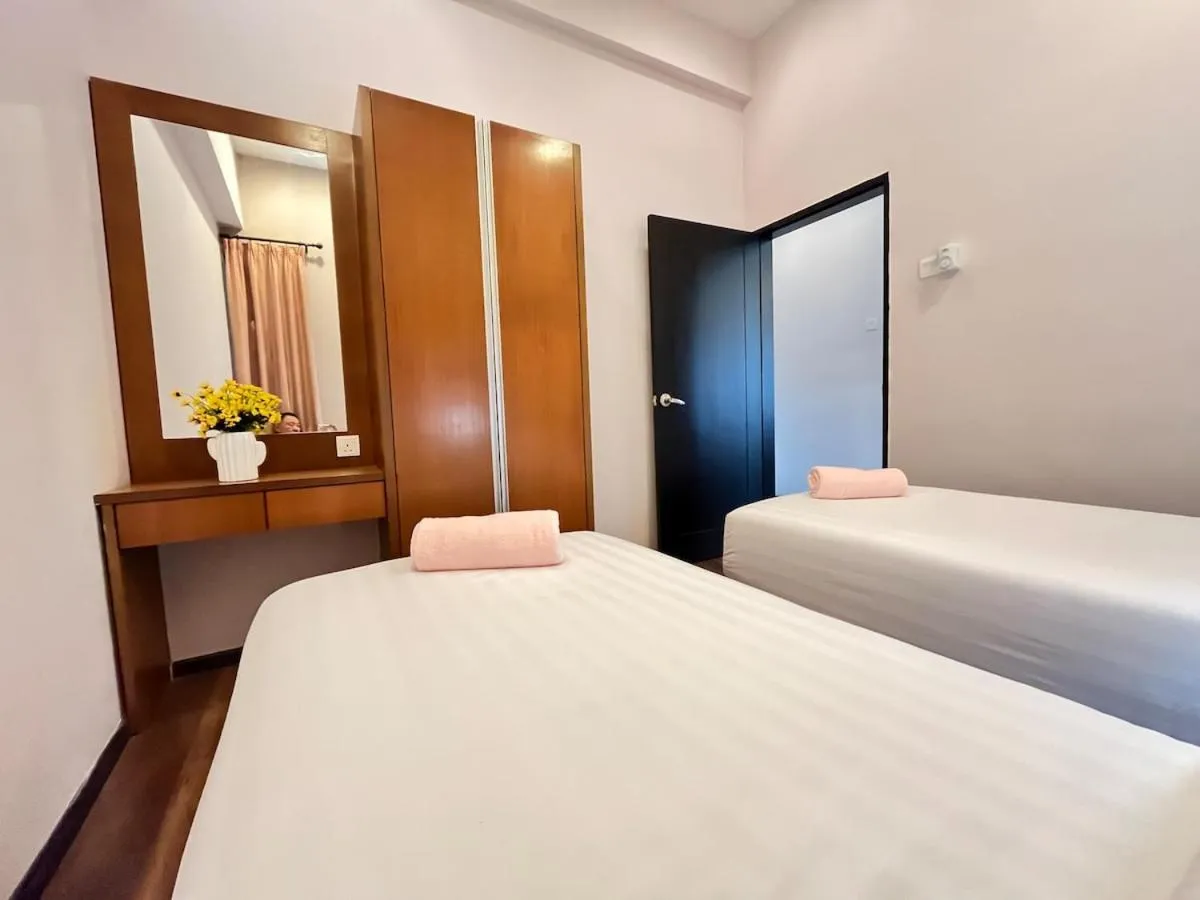 Bed in Nova Mountain n Sunrise view Hilltop Hotel Apartment in Cameron Highlands