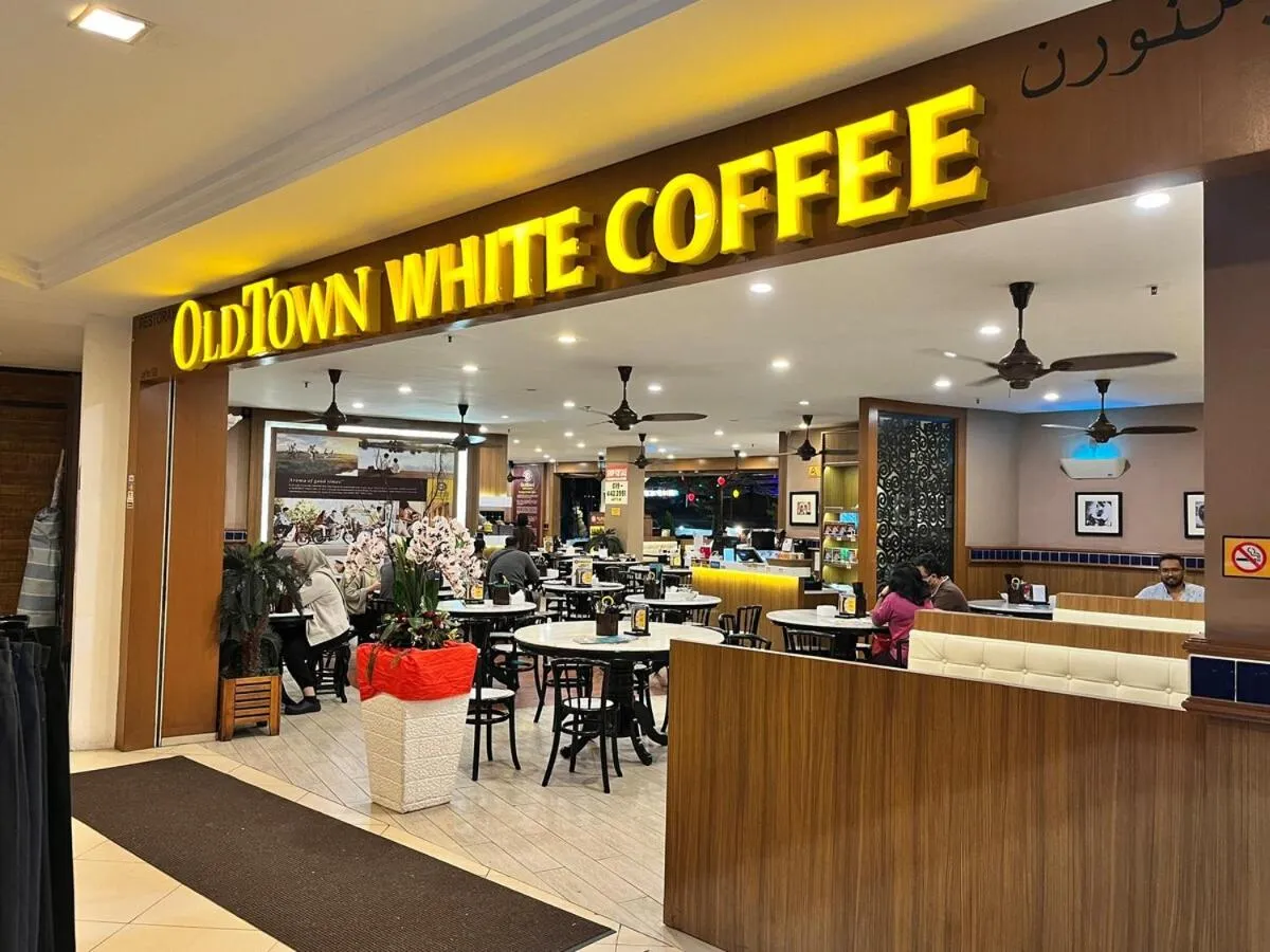 Restaurant/places to eat in Nova Mountain n Sunrise view Hilltop Hotel Apartment in Cameron Highlands