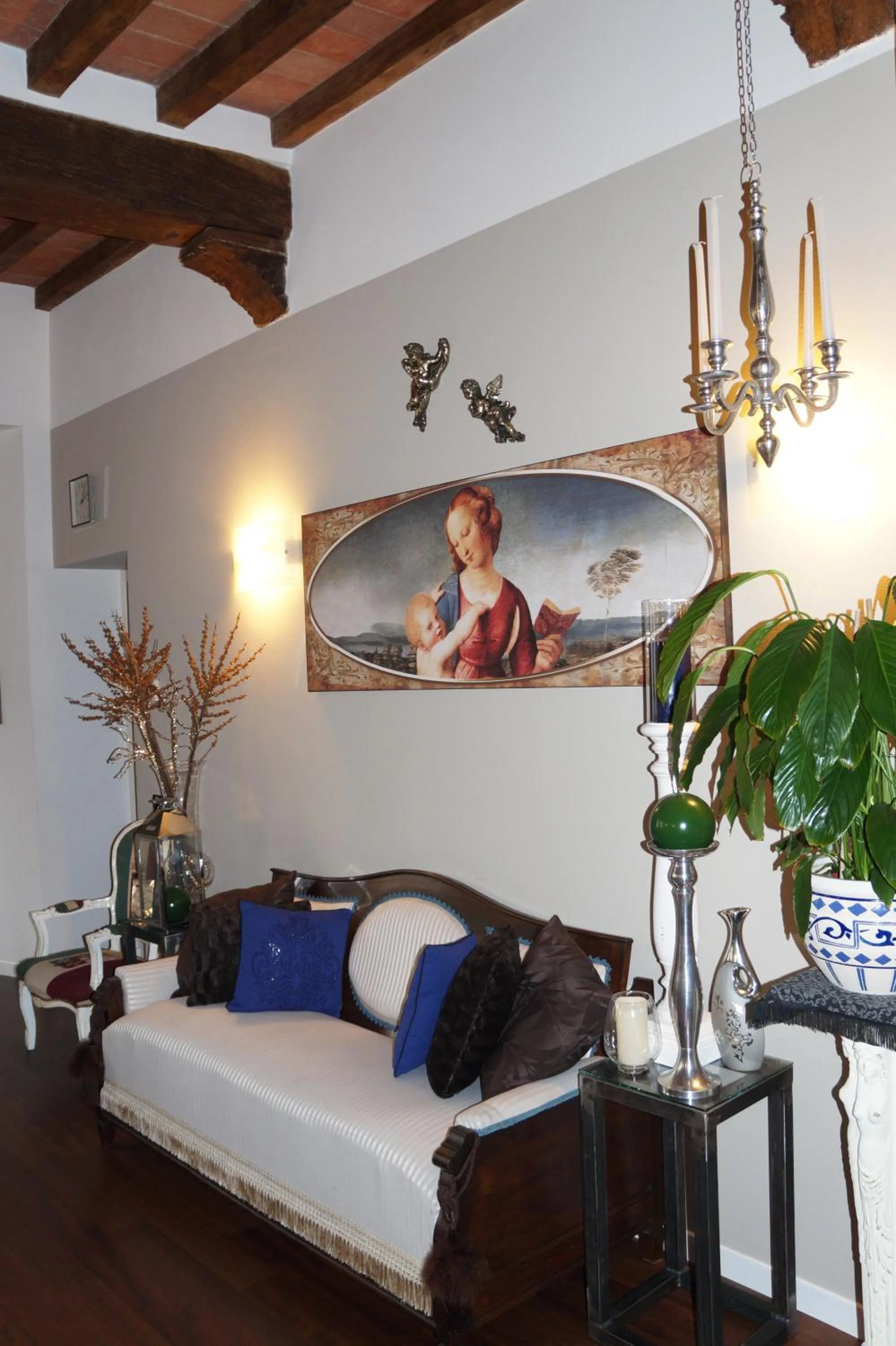 Living room, Bed in Domus San Martino GuestHouse