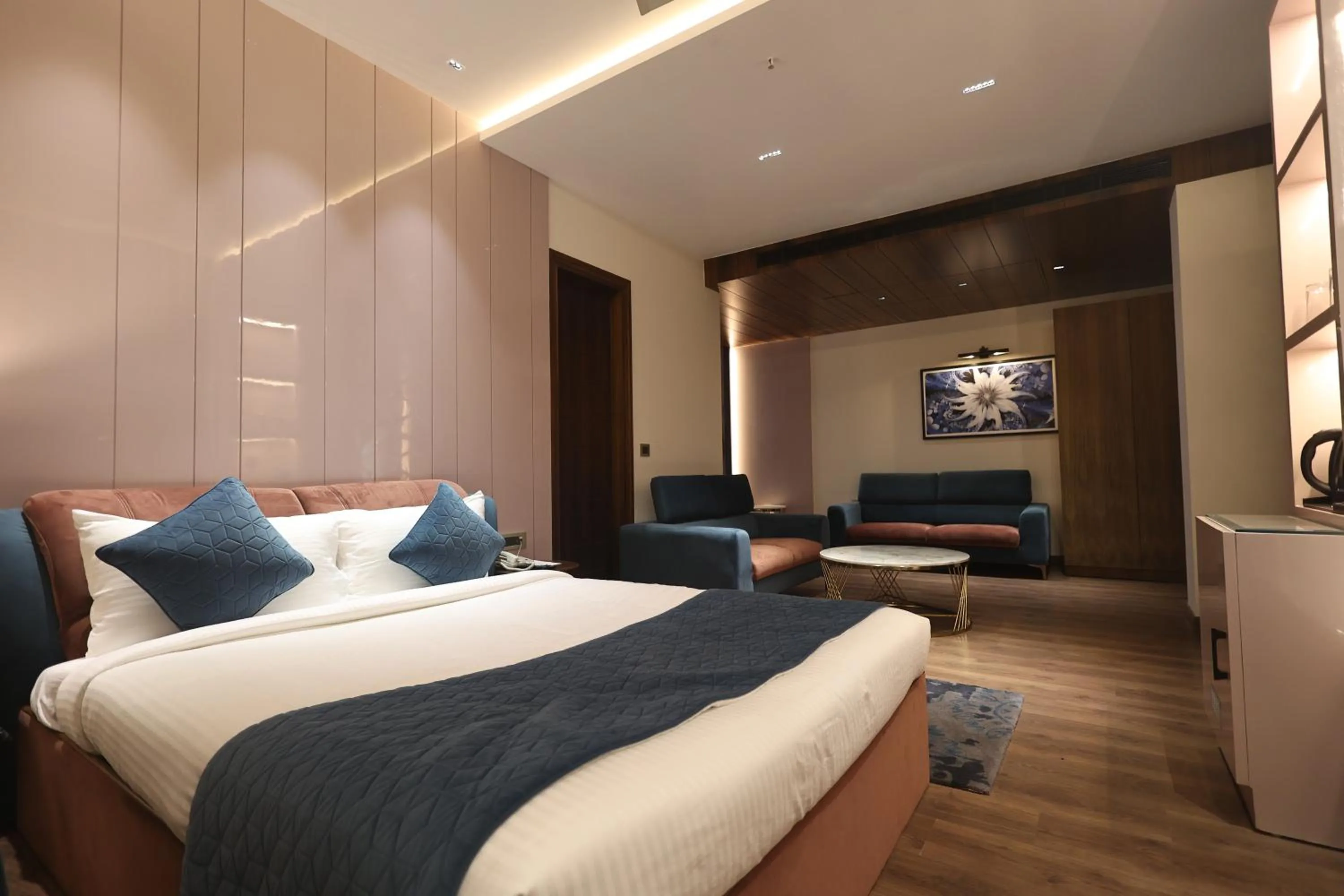 Bed in The Ramayana Hotel, Ayodhya