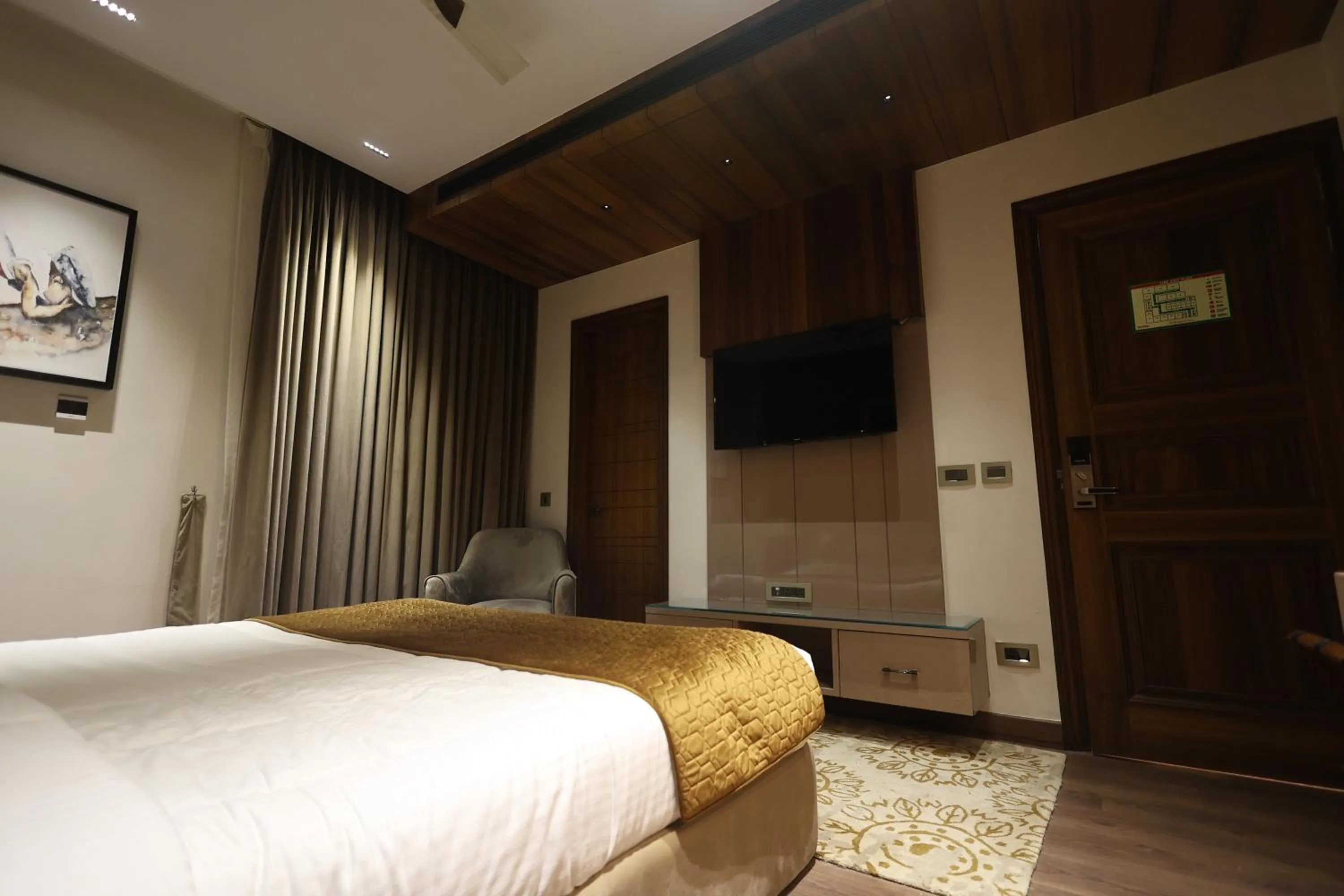 Bed in The Ramayana Hotel, Ayodhya