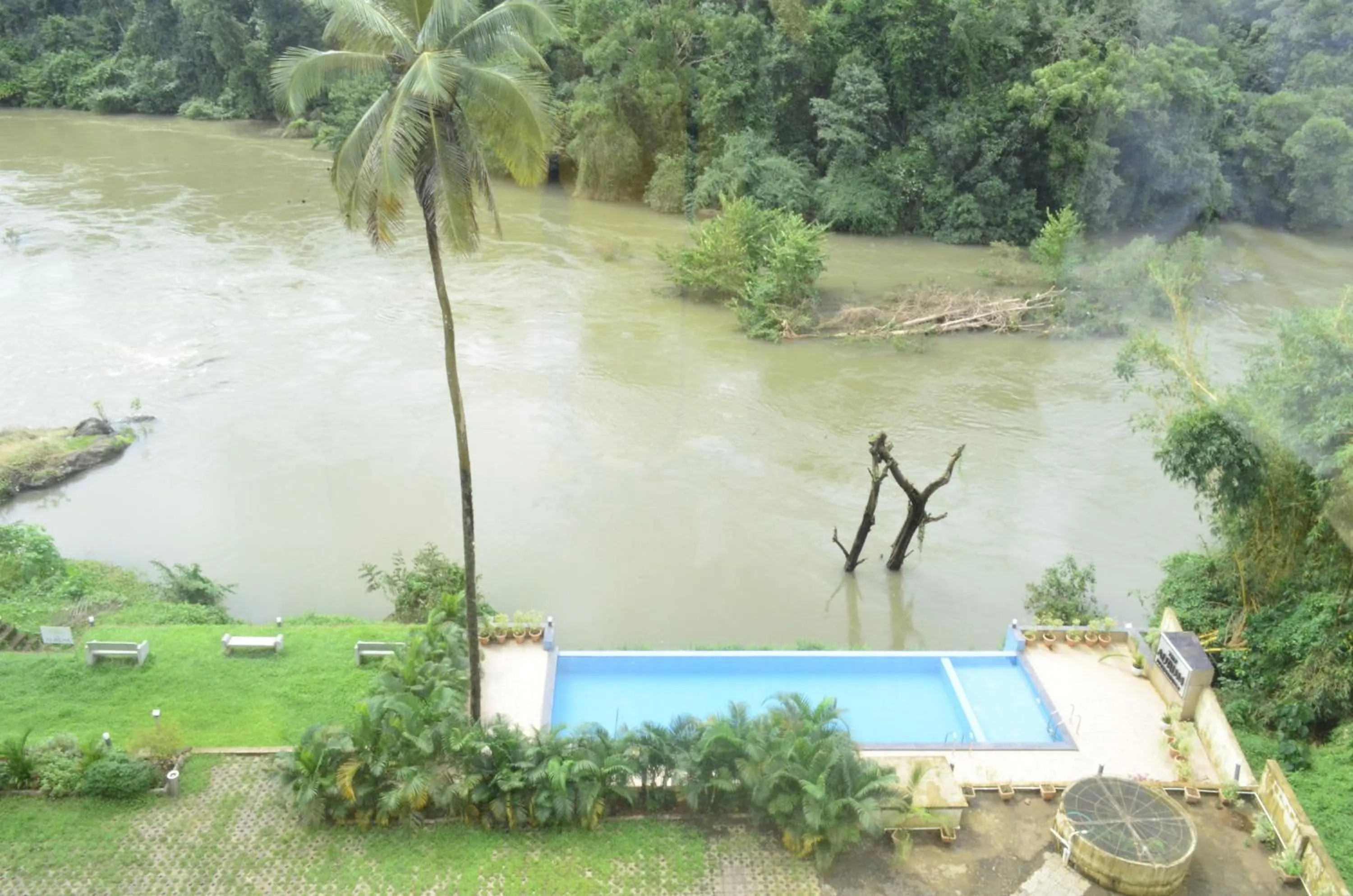 Swimming pool in The Aurum Subrahmanya
