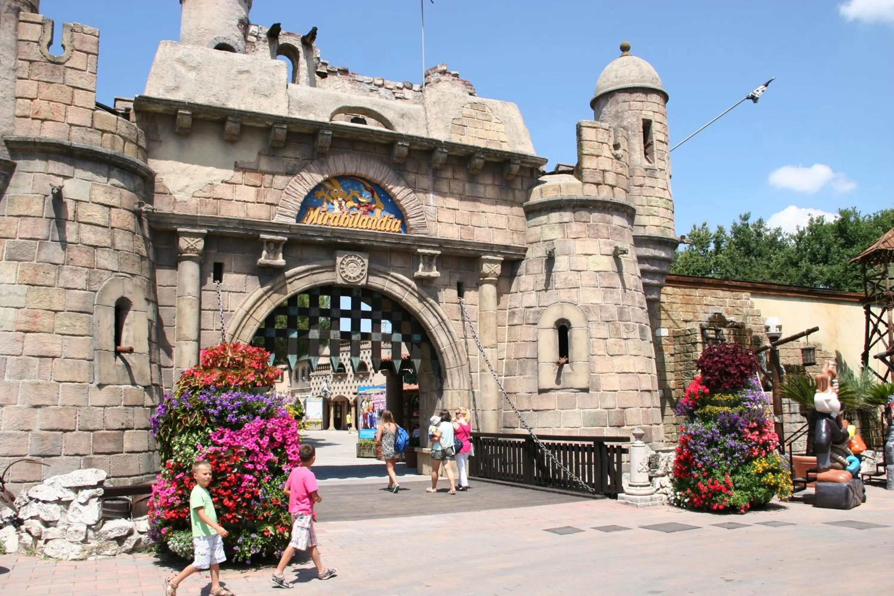 Aqua park in Vinsea Hotel