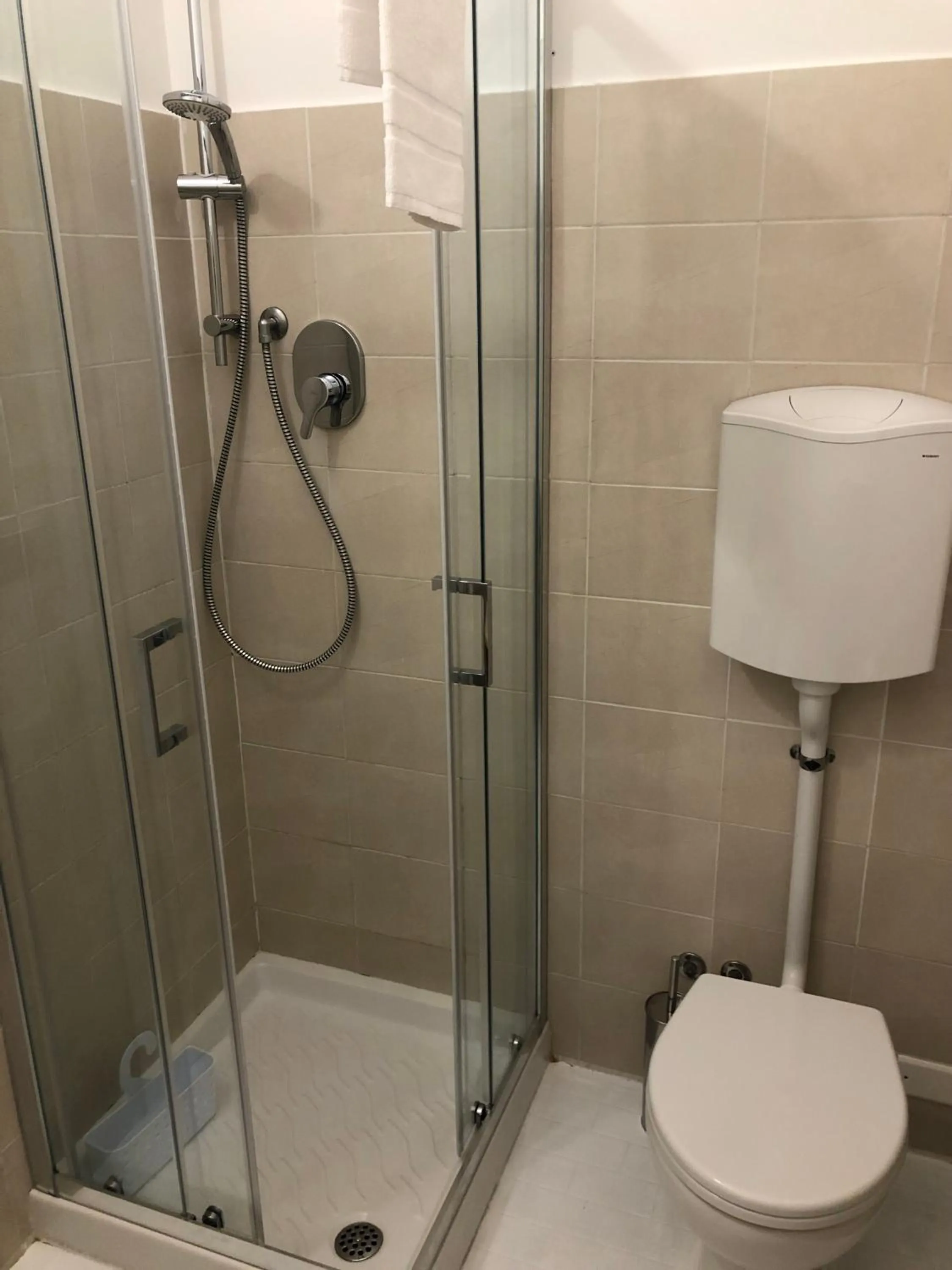 Bathroom in Vinsea Hotel