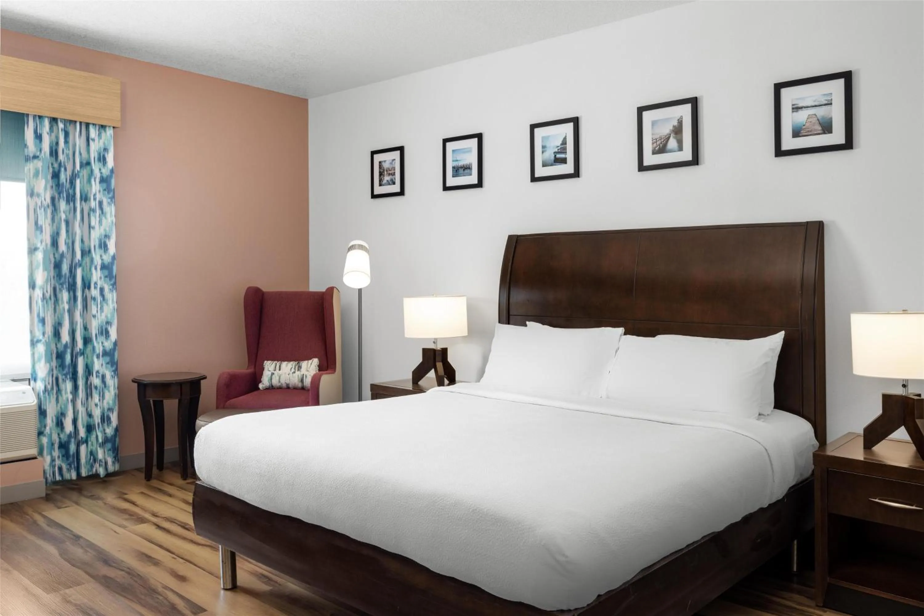 Bed in Hilton Garden Inn Pascagoula