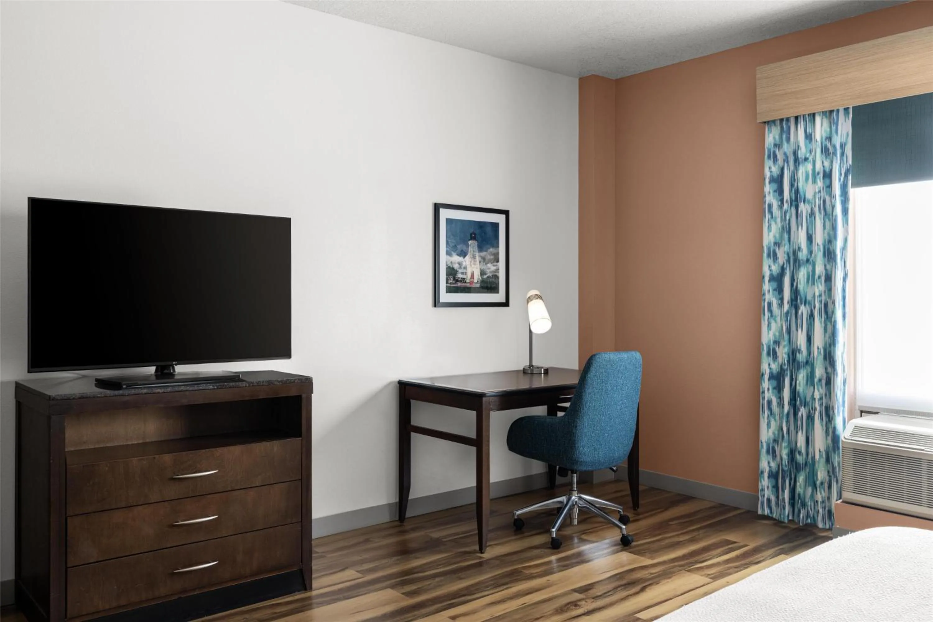 Bedroom, Bed in Hilton Garden Inn Pascagoula