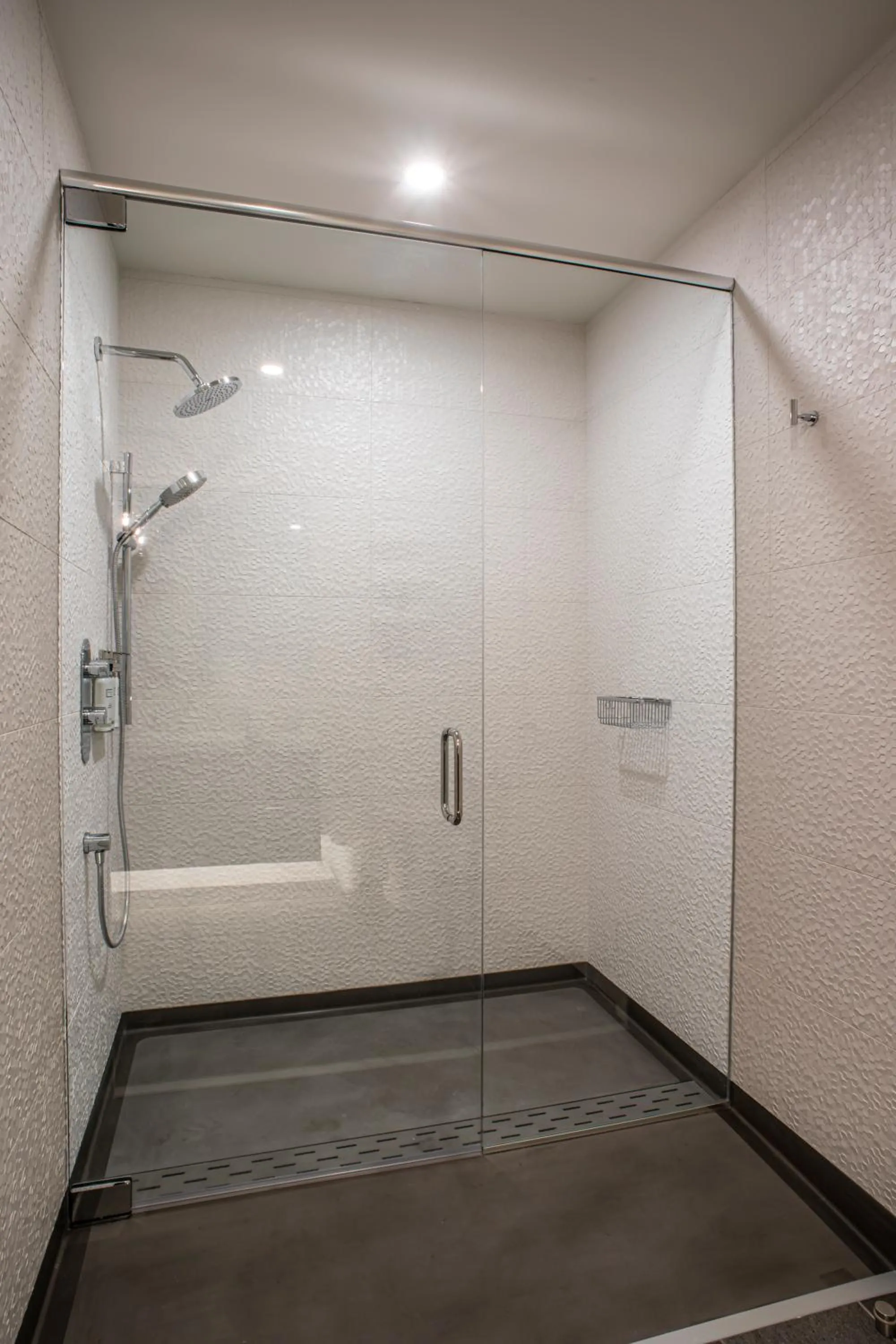 Bathroom in Elevation Lofts Hotel