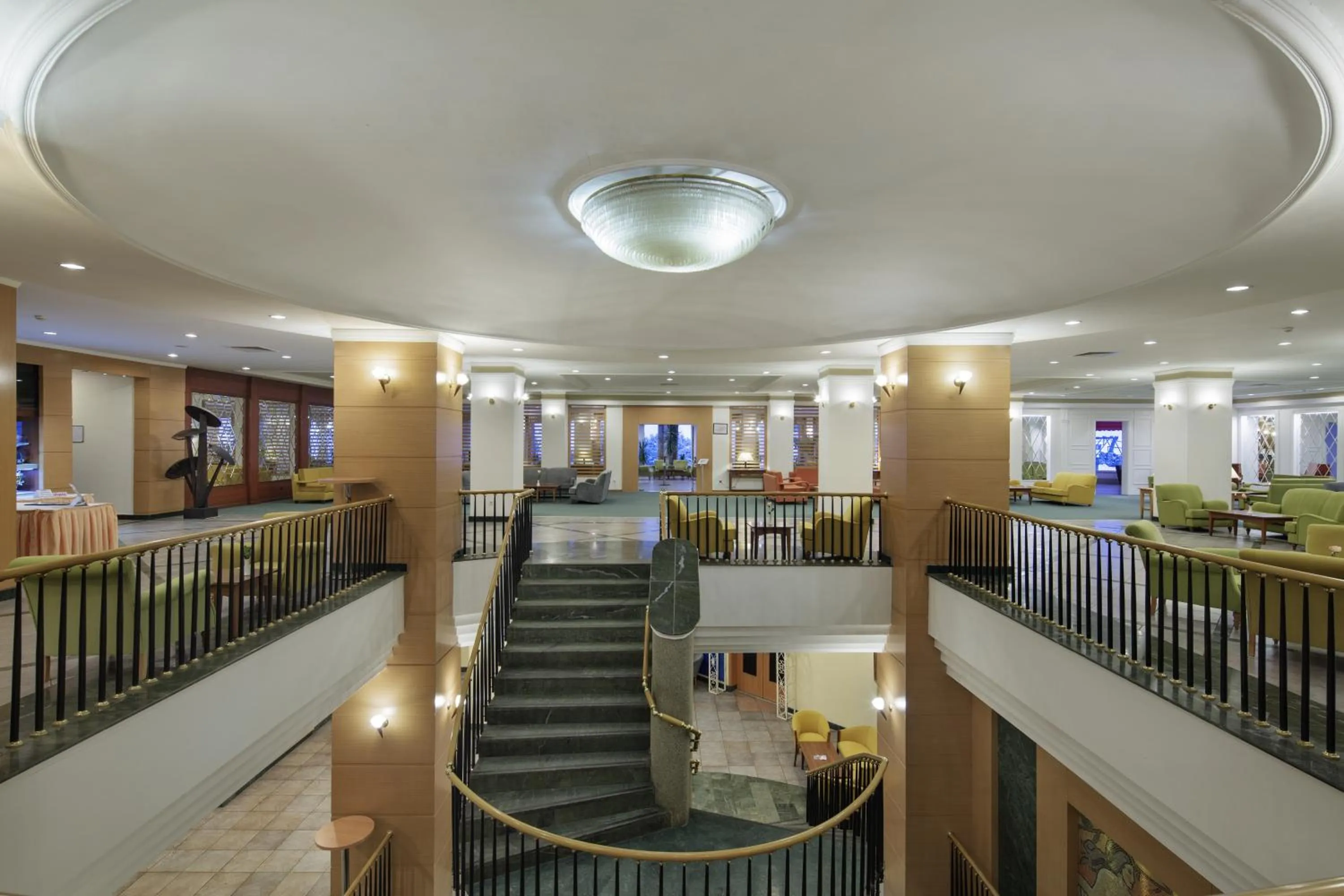 Lobby or reception in Palan Ski & Convention Resort Hotel