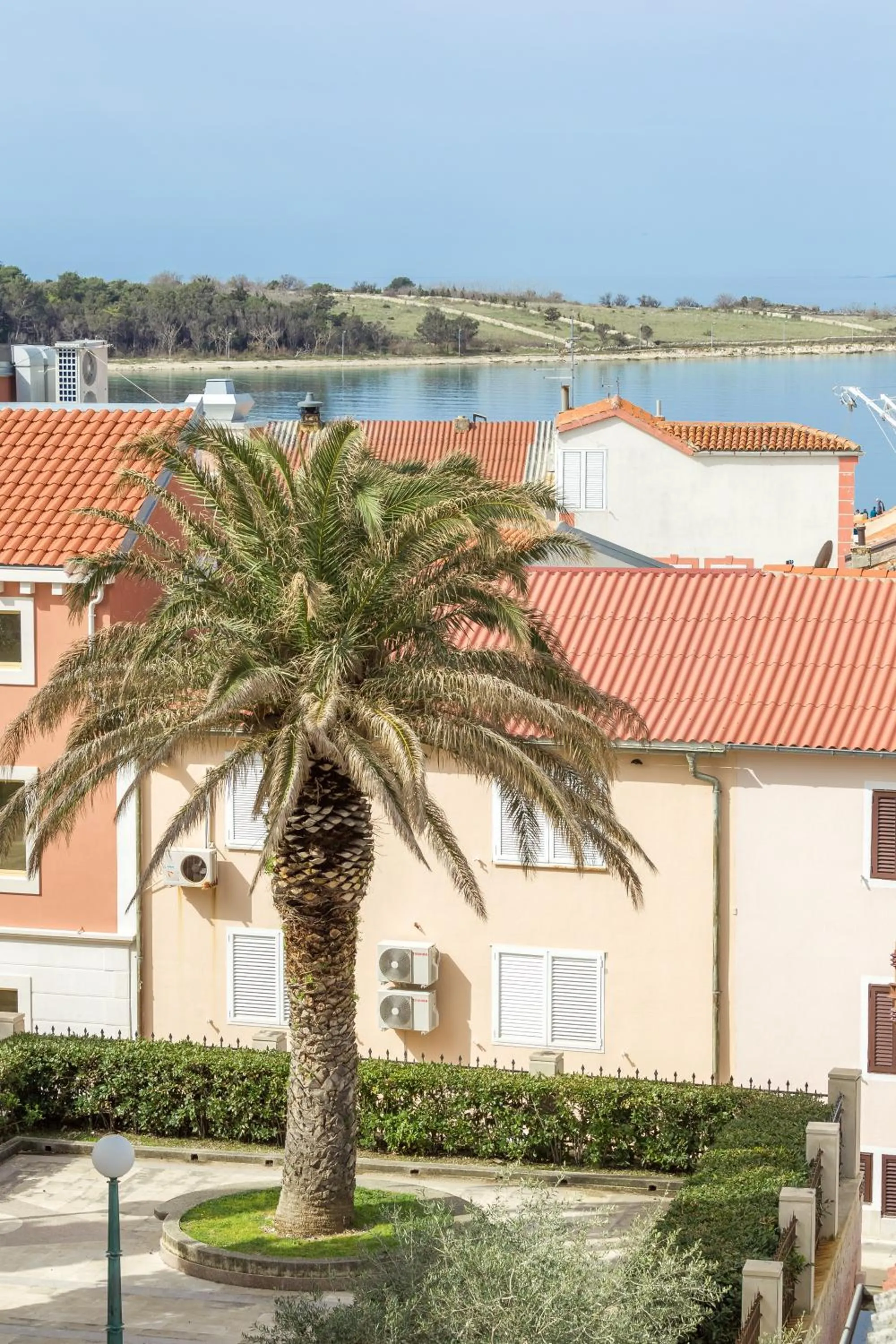 Sea view in Apartments in city center Ventus