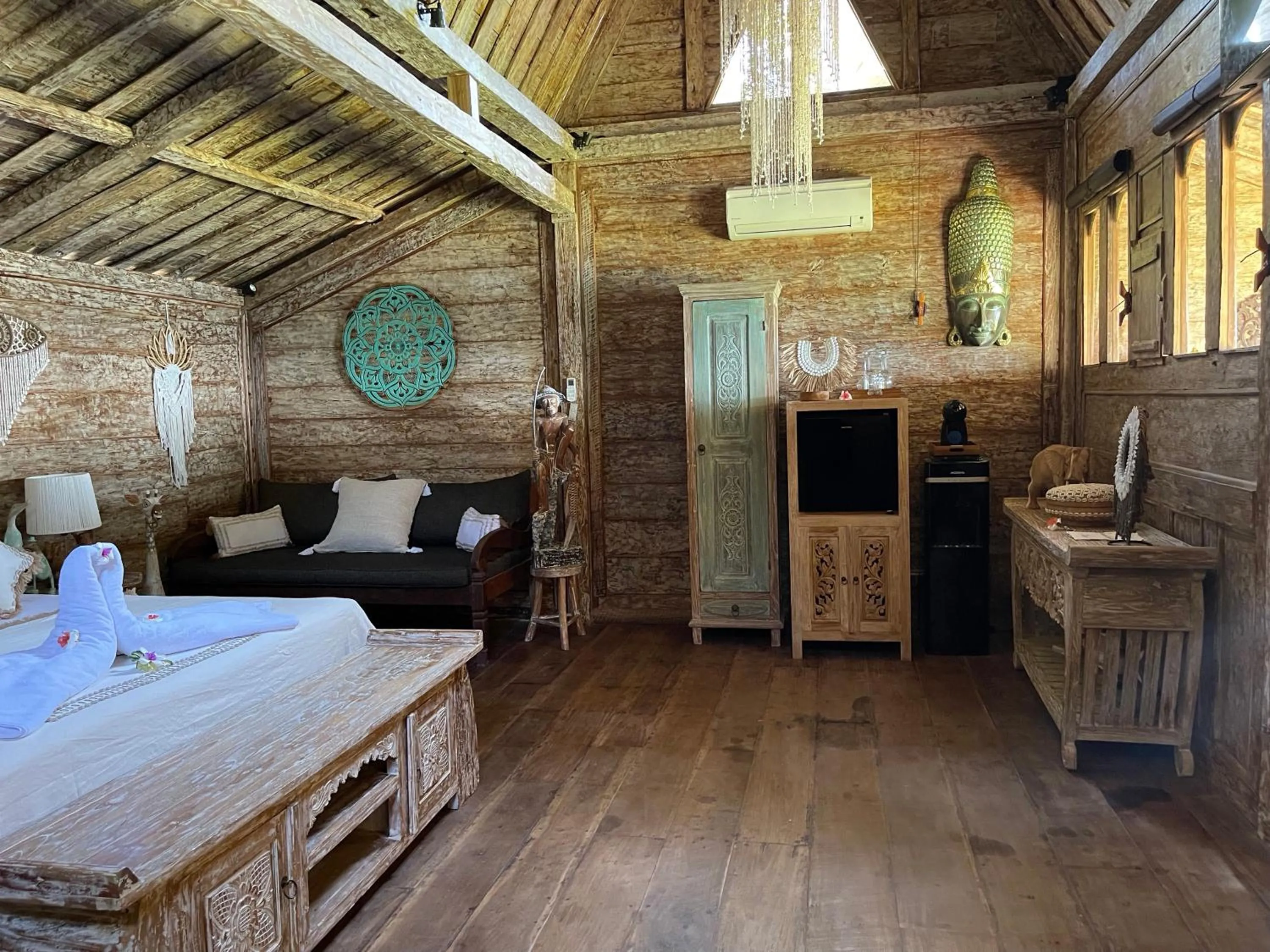 Photo of the whole room in Louka Beach Bali