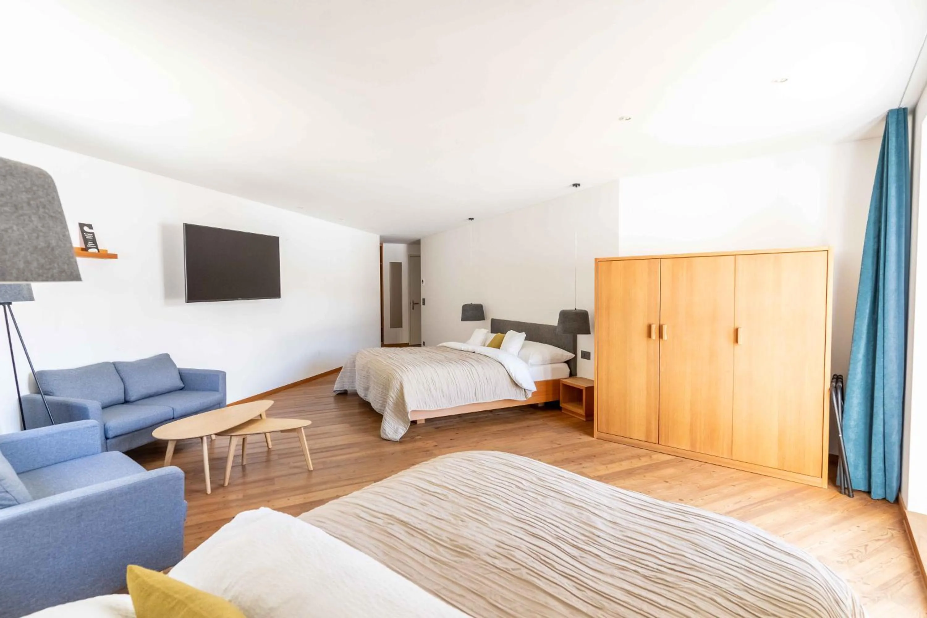 Photo of the whole room, Bed in Longhin Maloja B&B