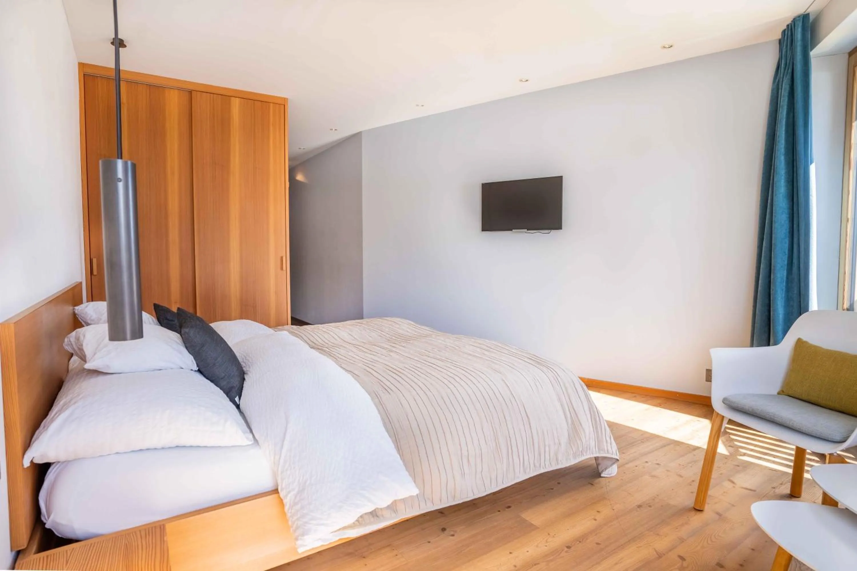 Bedroom, Bed in Longhin Maloja B&B