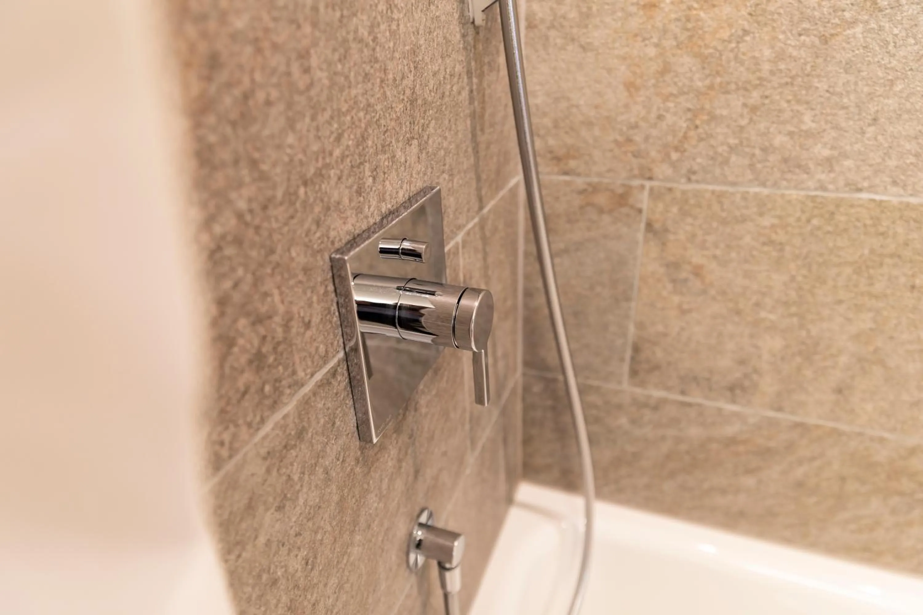 Bathroom in Longhin Maloja B&B