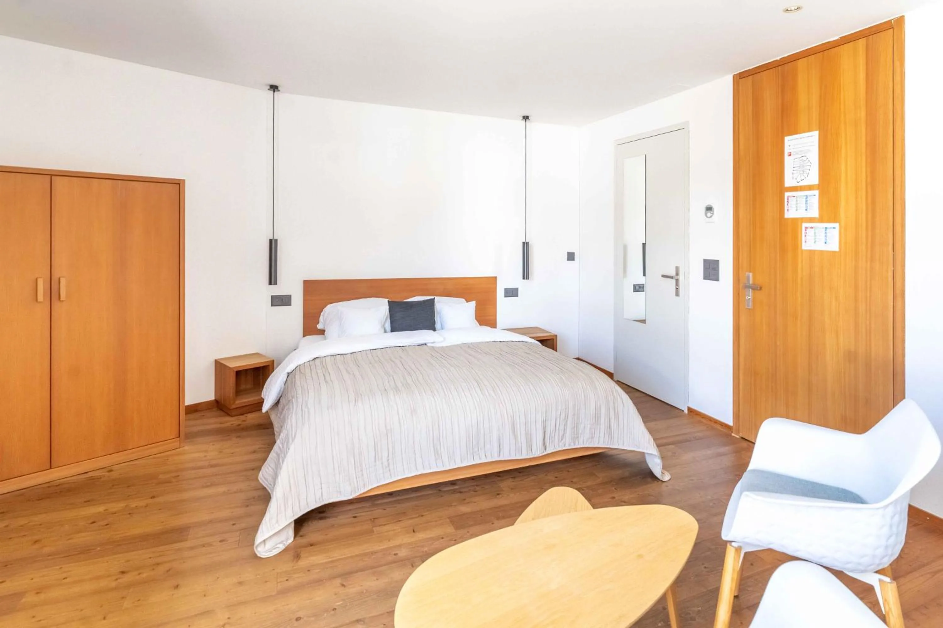 Bedroom, Bed in Longhin Maloja B&B