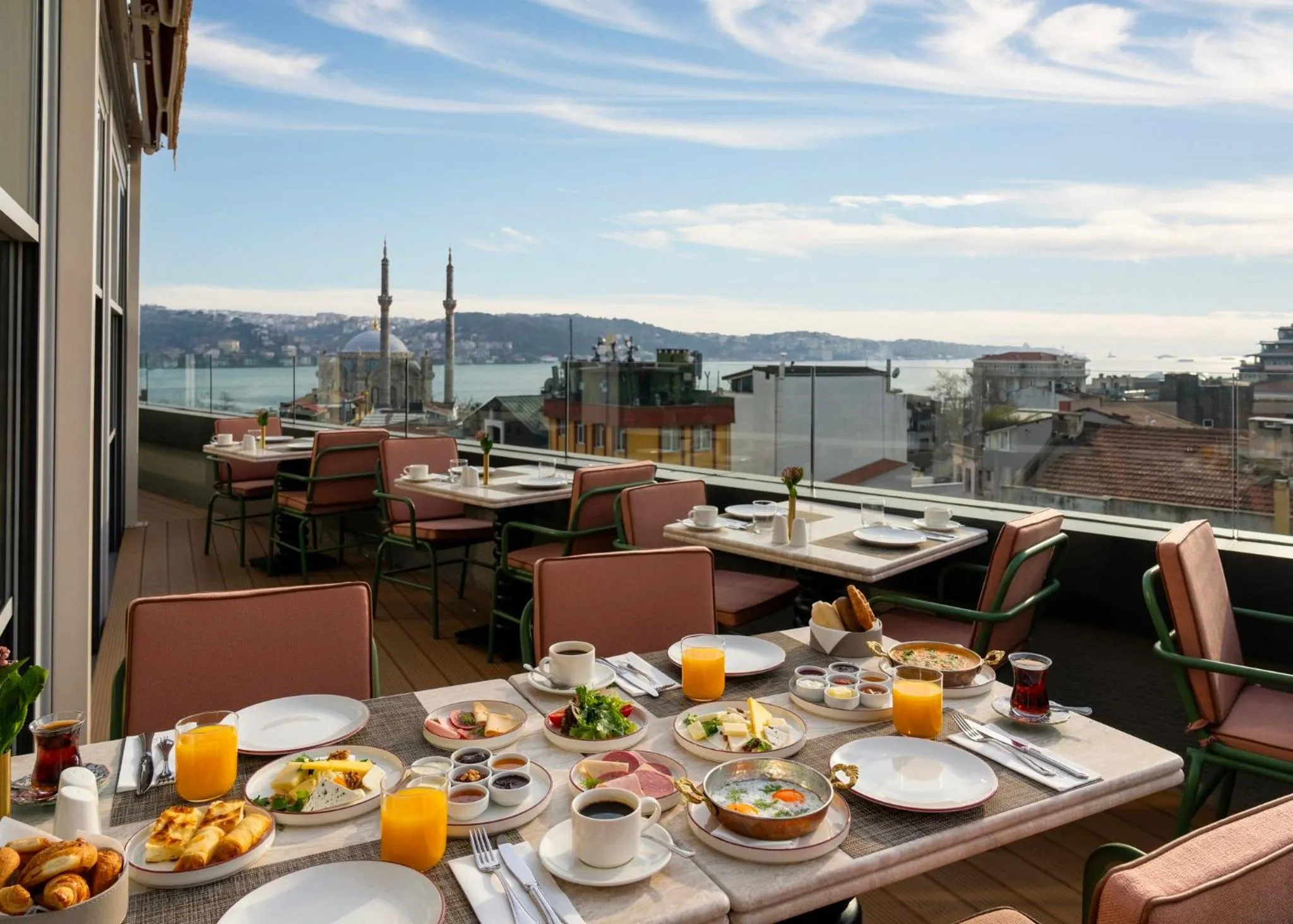 Breakfast in Crowne Plaza Istanbul - Ortakoy Bosphorus by IHG