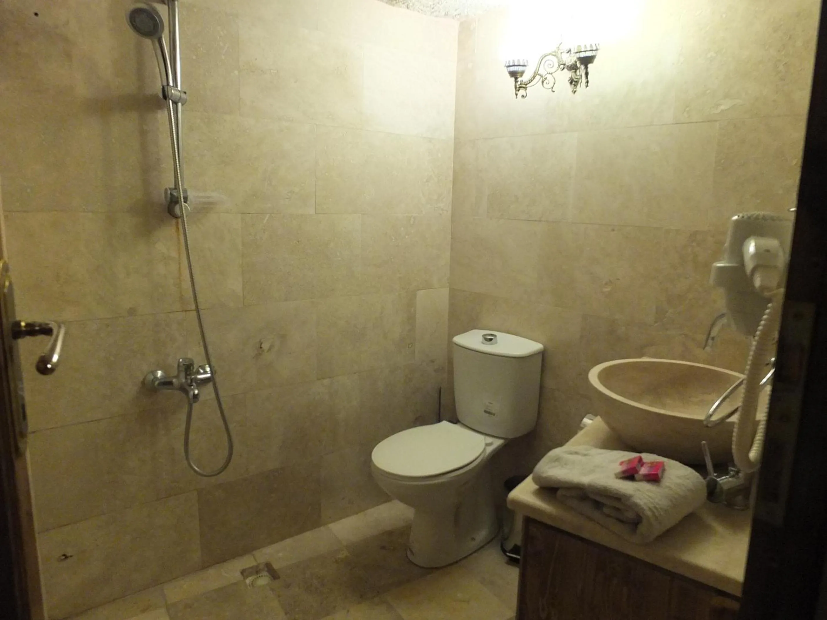 Bathroom in Anatolia cave hotel Pension