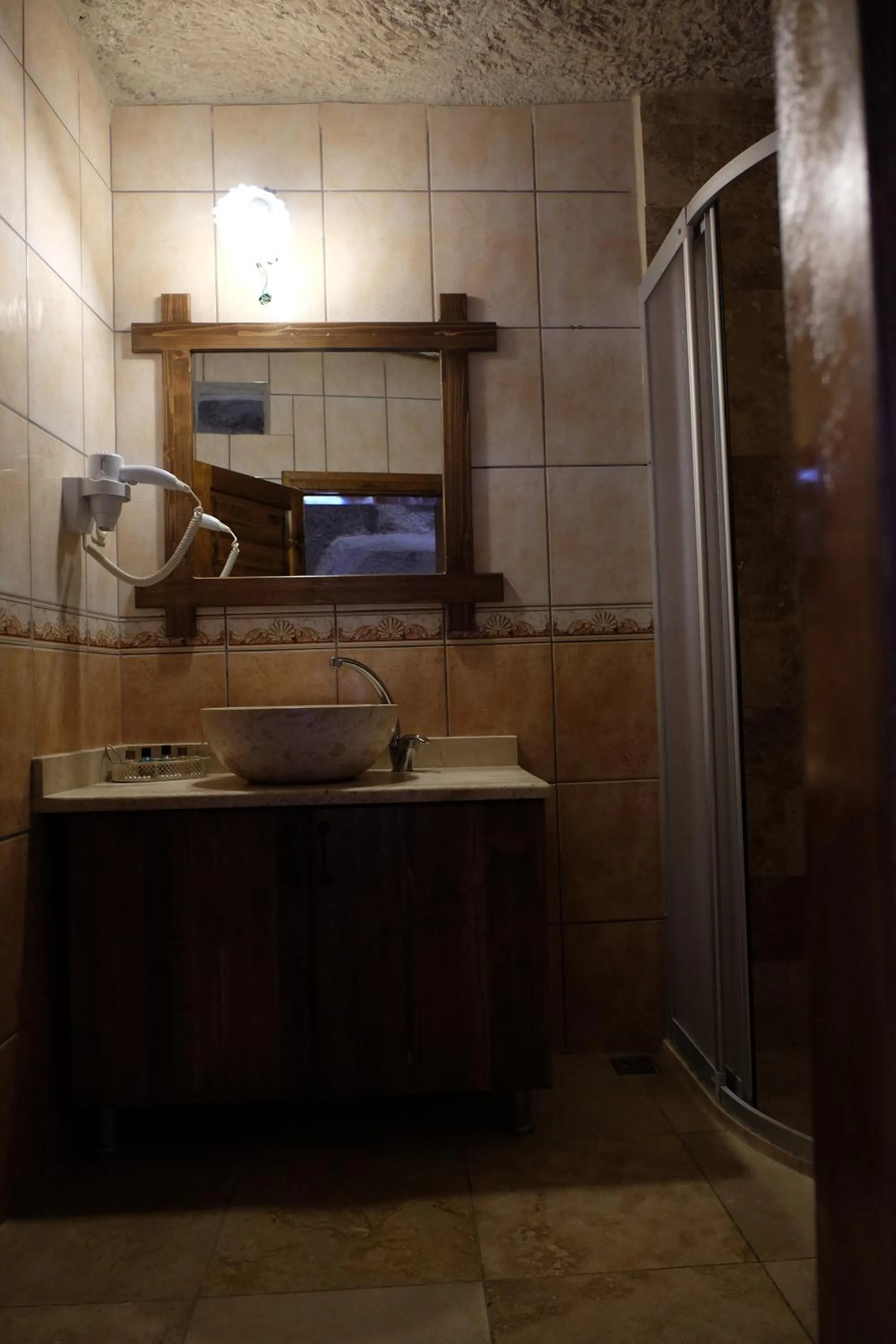 Bathroom in Anatolia cave hotel Pension