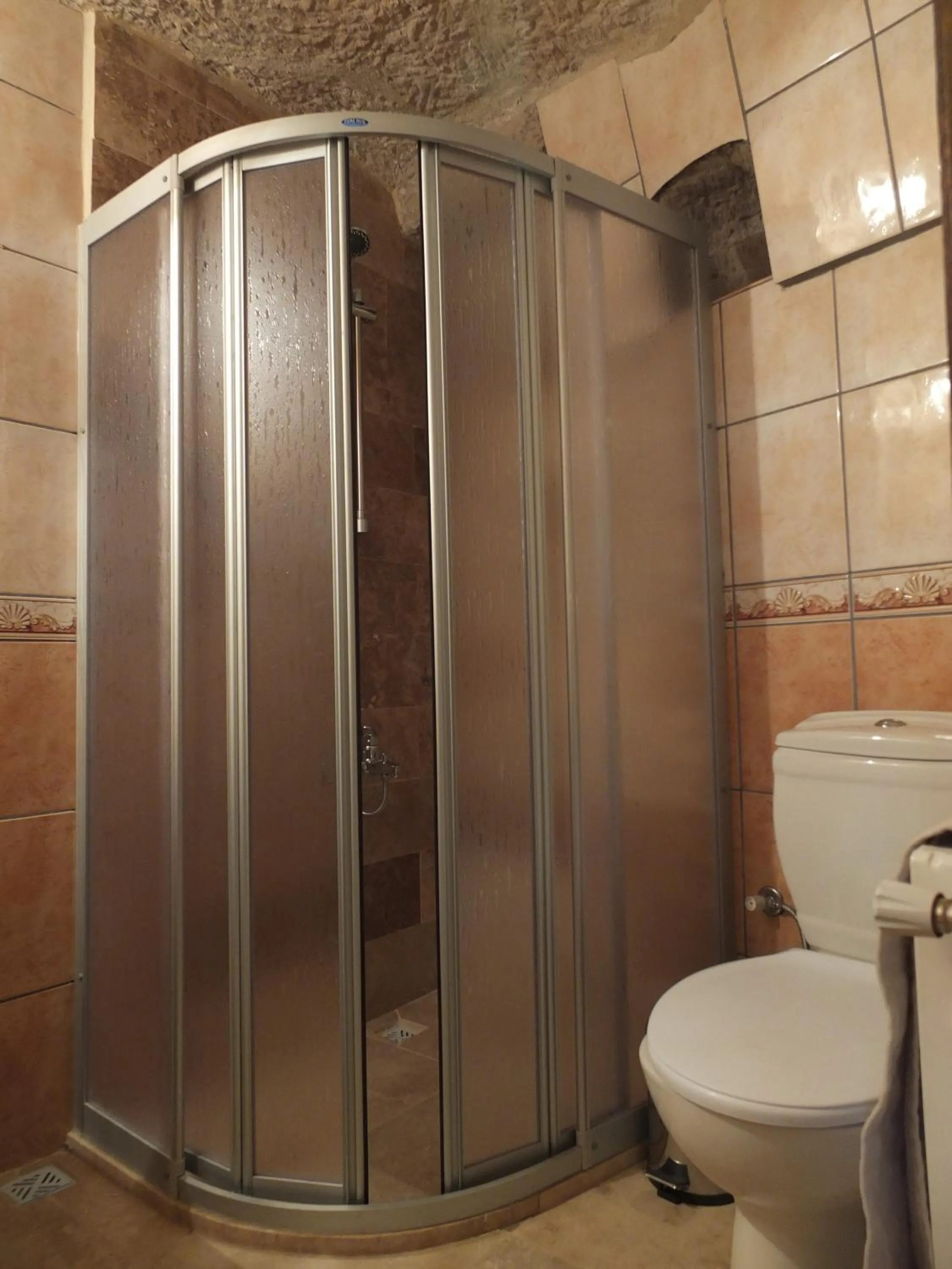 Toilet in Anatolia cave hotel Pension