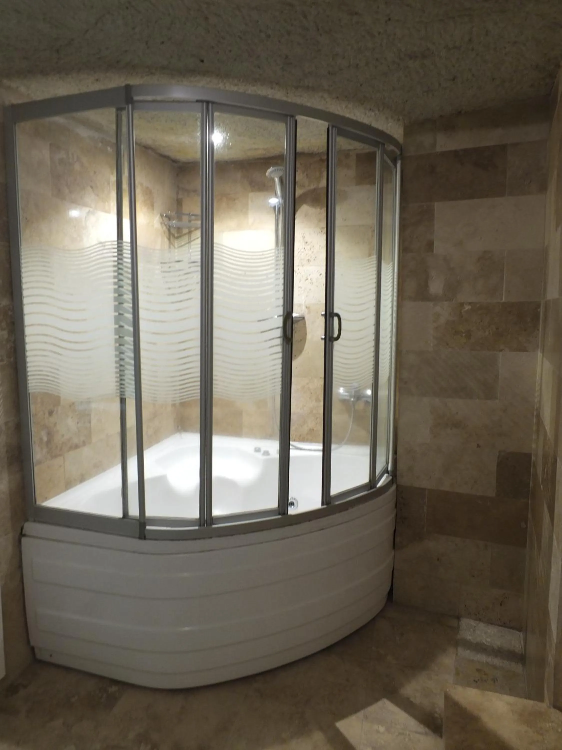 Bathroom in Anatolia cave hotel Pension