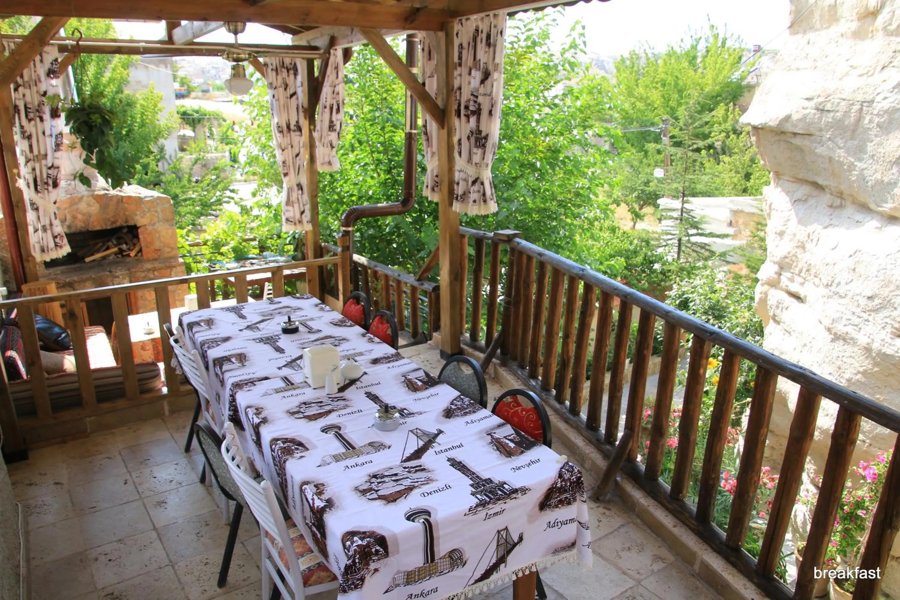 Balcony/Terrace in Anatolia cave hotel Pension