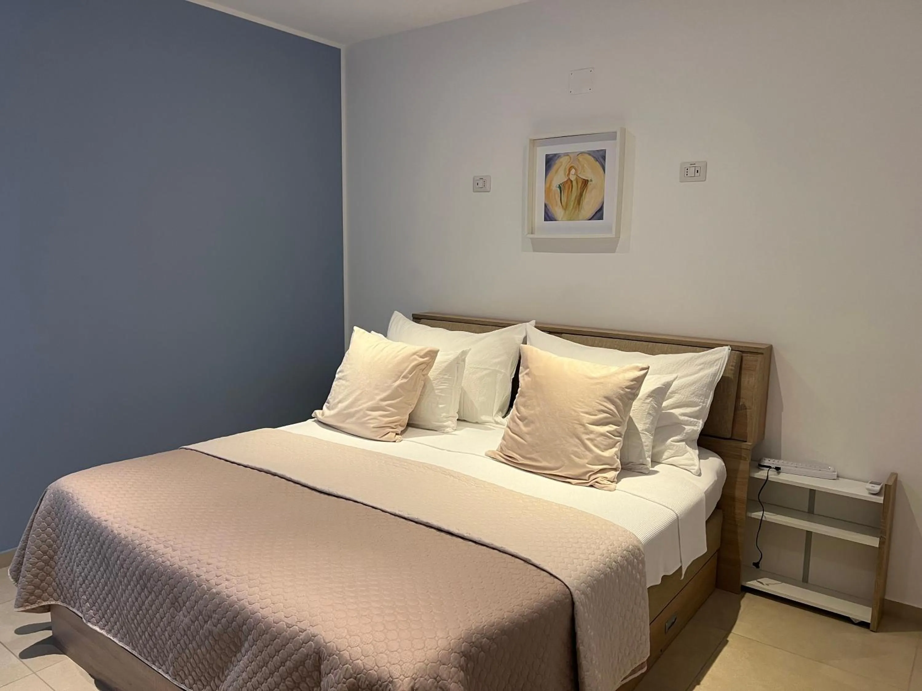 Bedroom, Bed in Bellavista