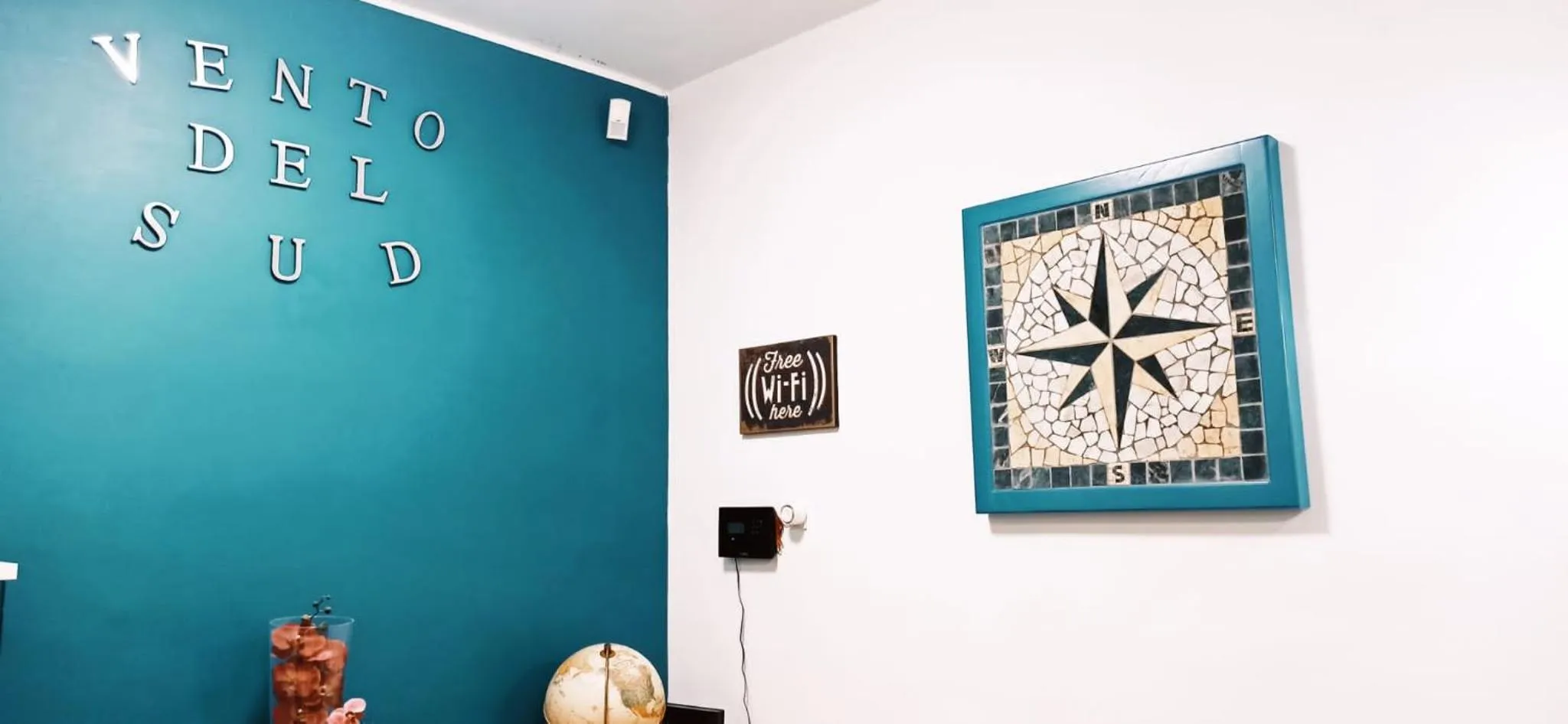 Property logo or sign in B&B VENTO DEL SUD